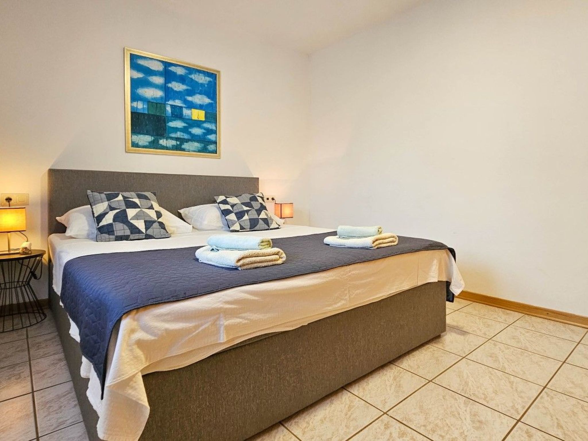 Toni -Wohnung im Erdgeschoss-Dedans