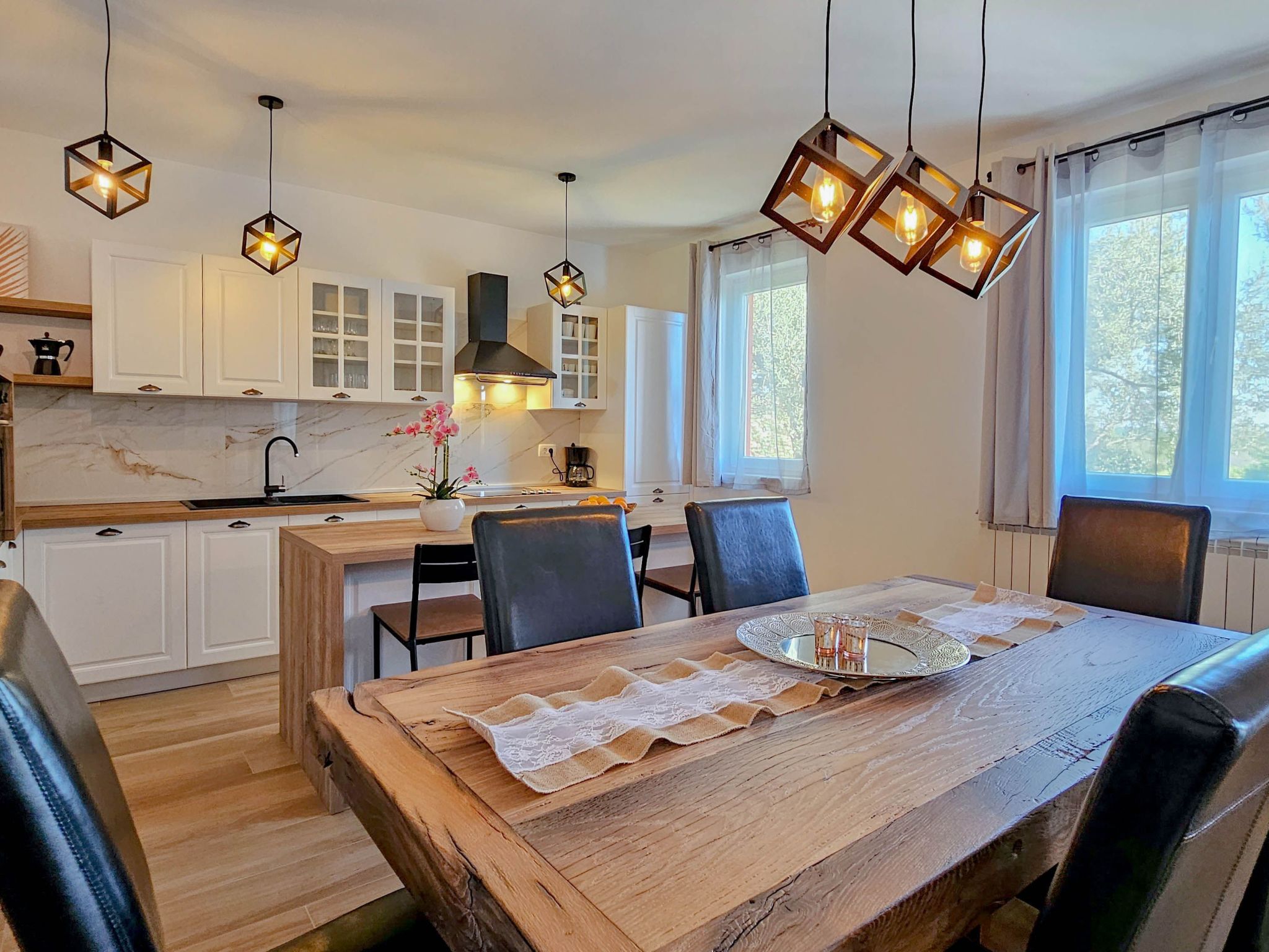 "Casa Gojtan"-Image-tags.info