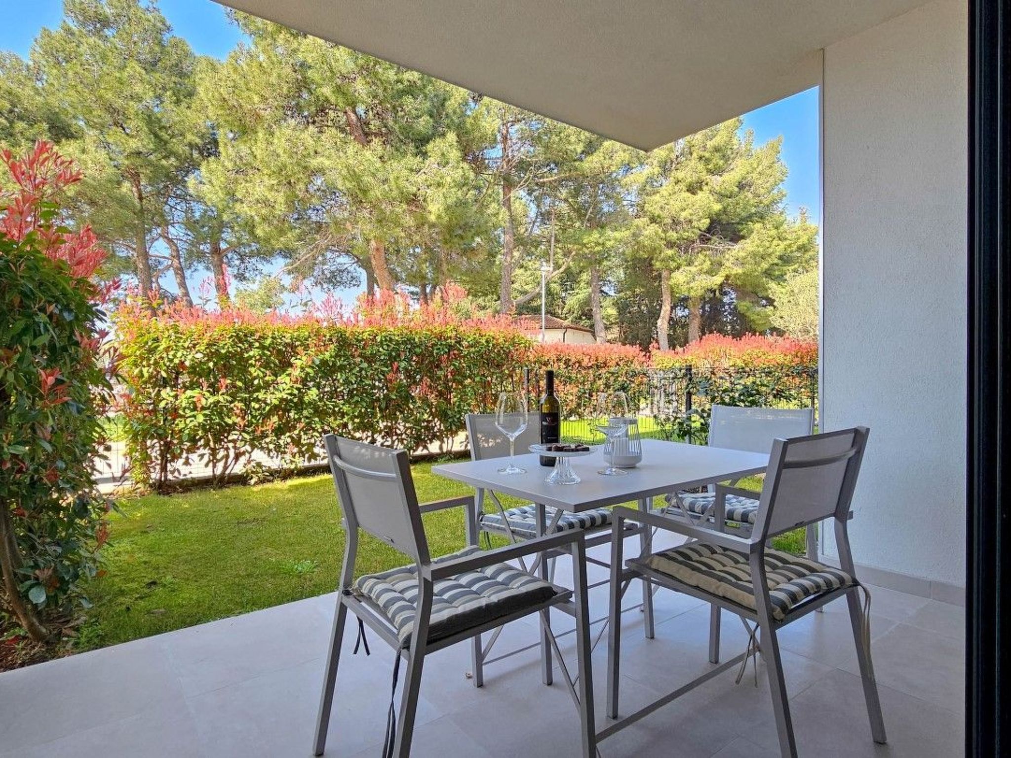 Photo of Apartment mit Terrasse für 3 Personen