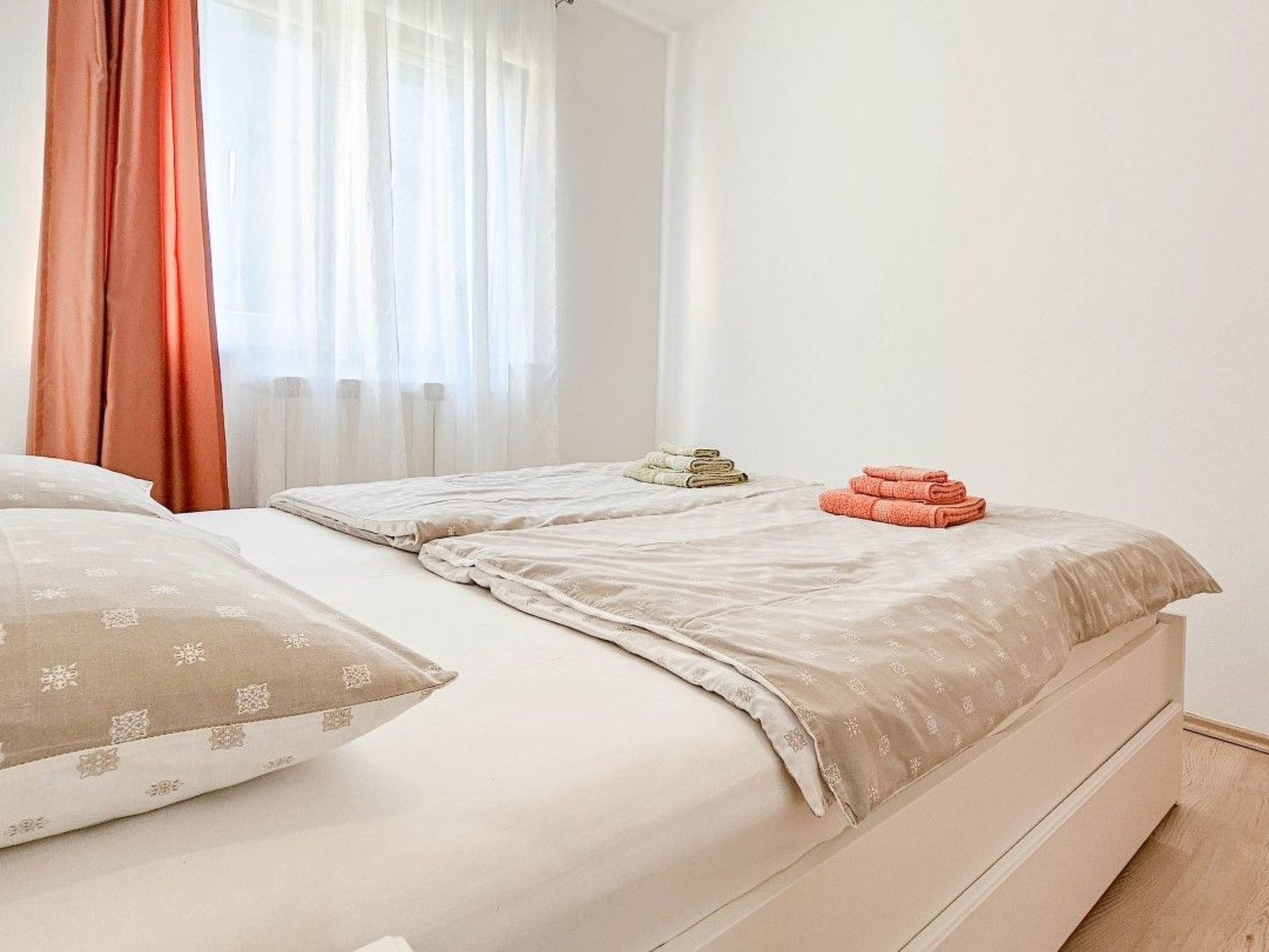 Apartment mit Klimaanlage für 2 Personen-Image-tags.info