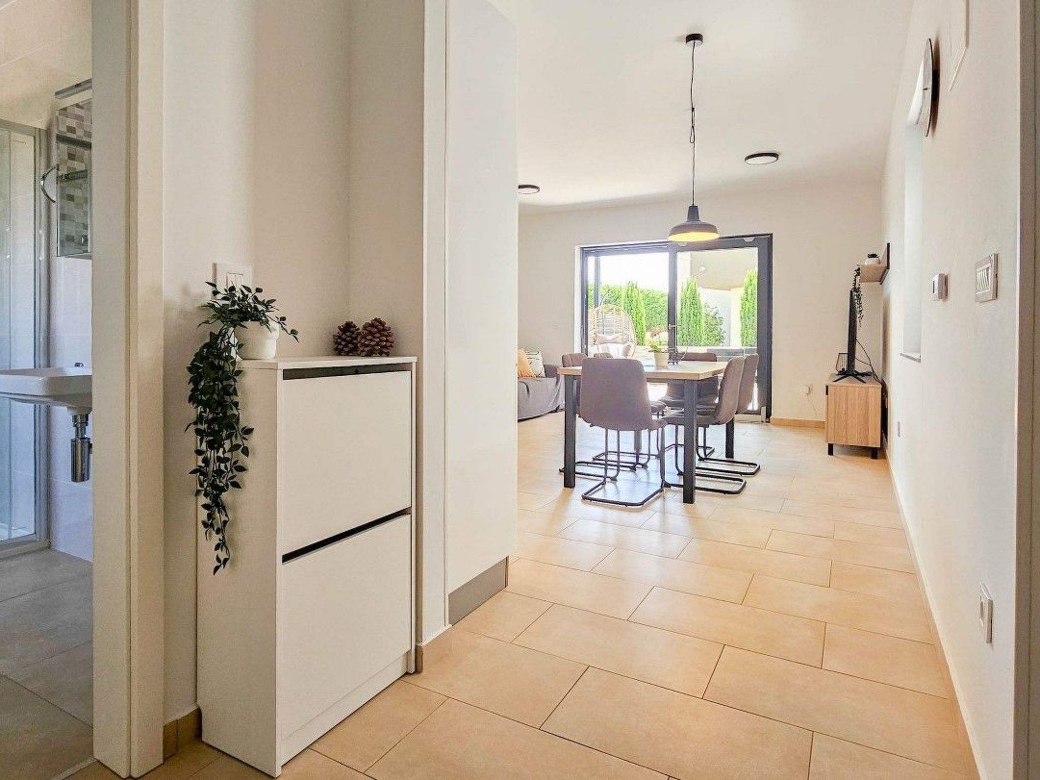 "Casa Petra" mit Terrasse-Dedans