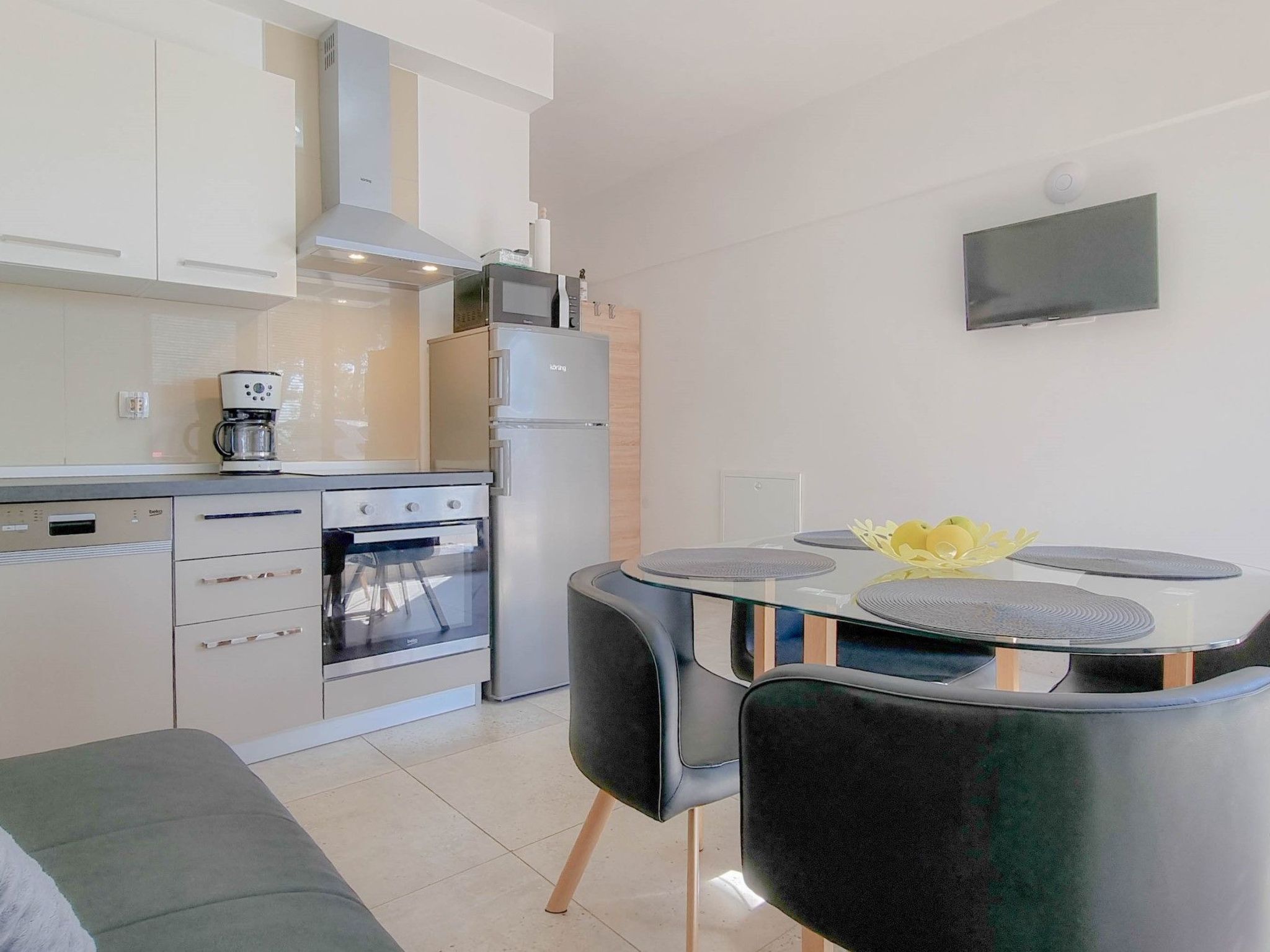 Für 4 Personen ca. 40 m&sup2; in Novigrad, Adriaküste Kroatien (Westküste von I-Dedans