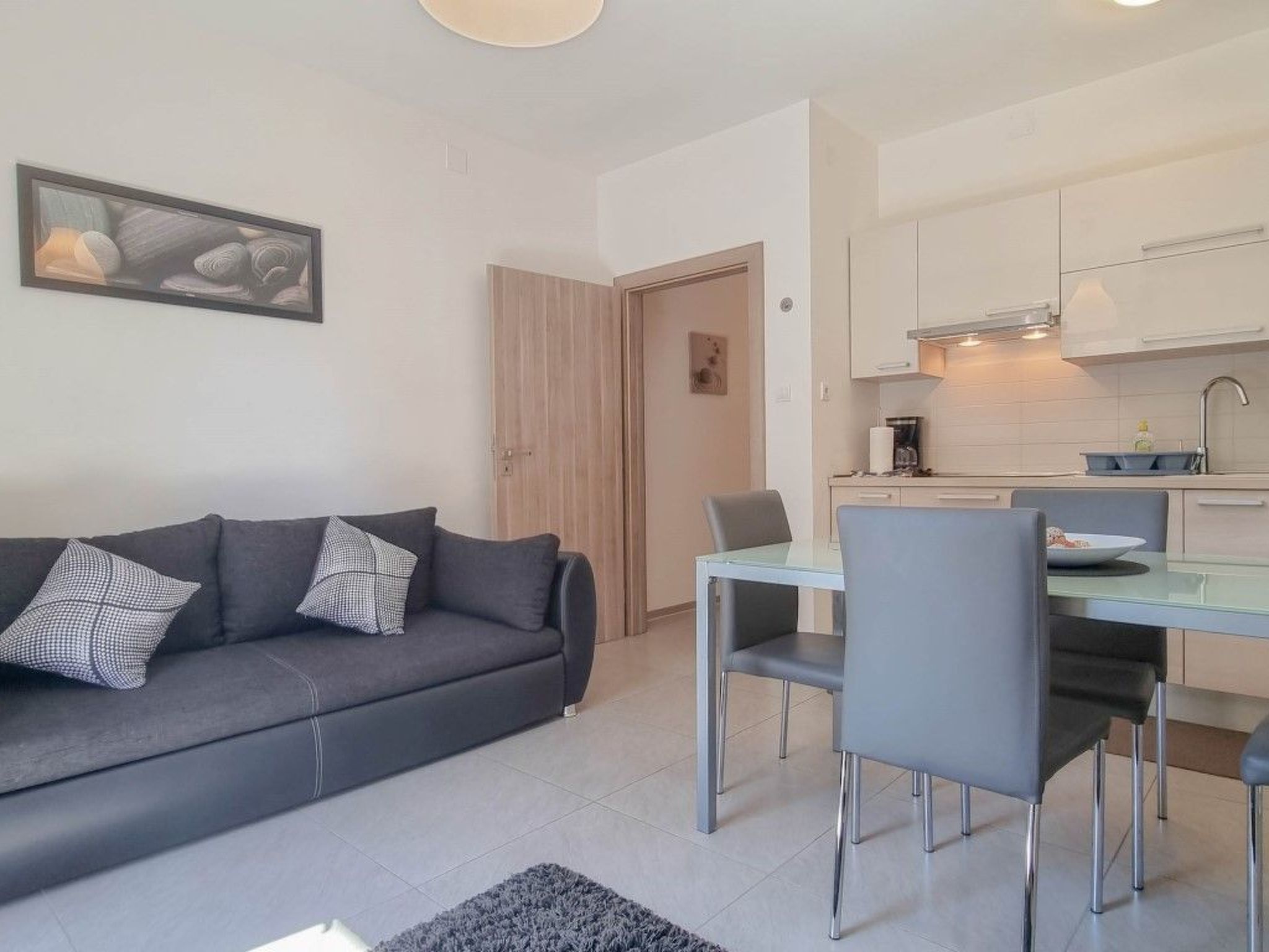 Wohnung "Niva B" mit Terrasse-Inside