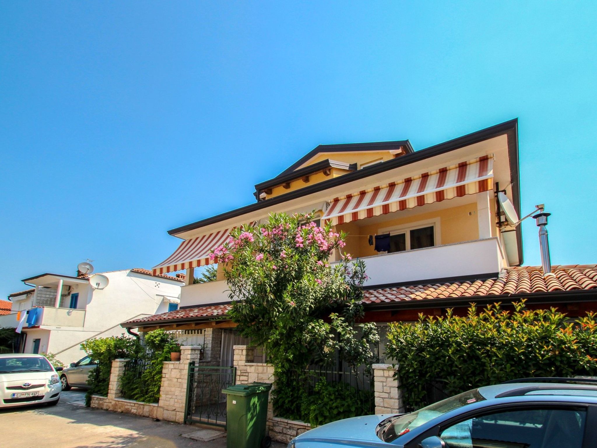 Photo of Wohnung "Viviana" direkt am Strand