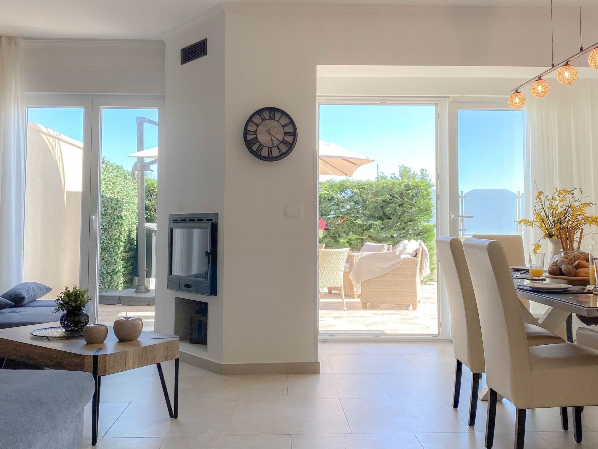 Mit Privatpool für 6 Personen ca. 105 m&sup2; in Bužinija, Adriaküste Kroatien-Image-tags.info