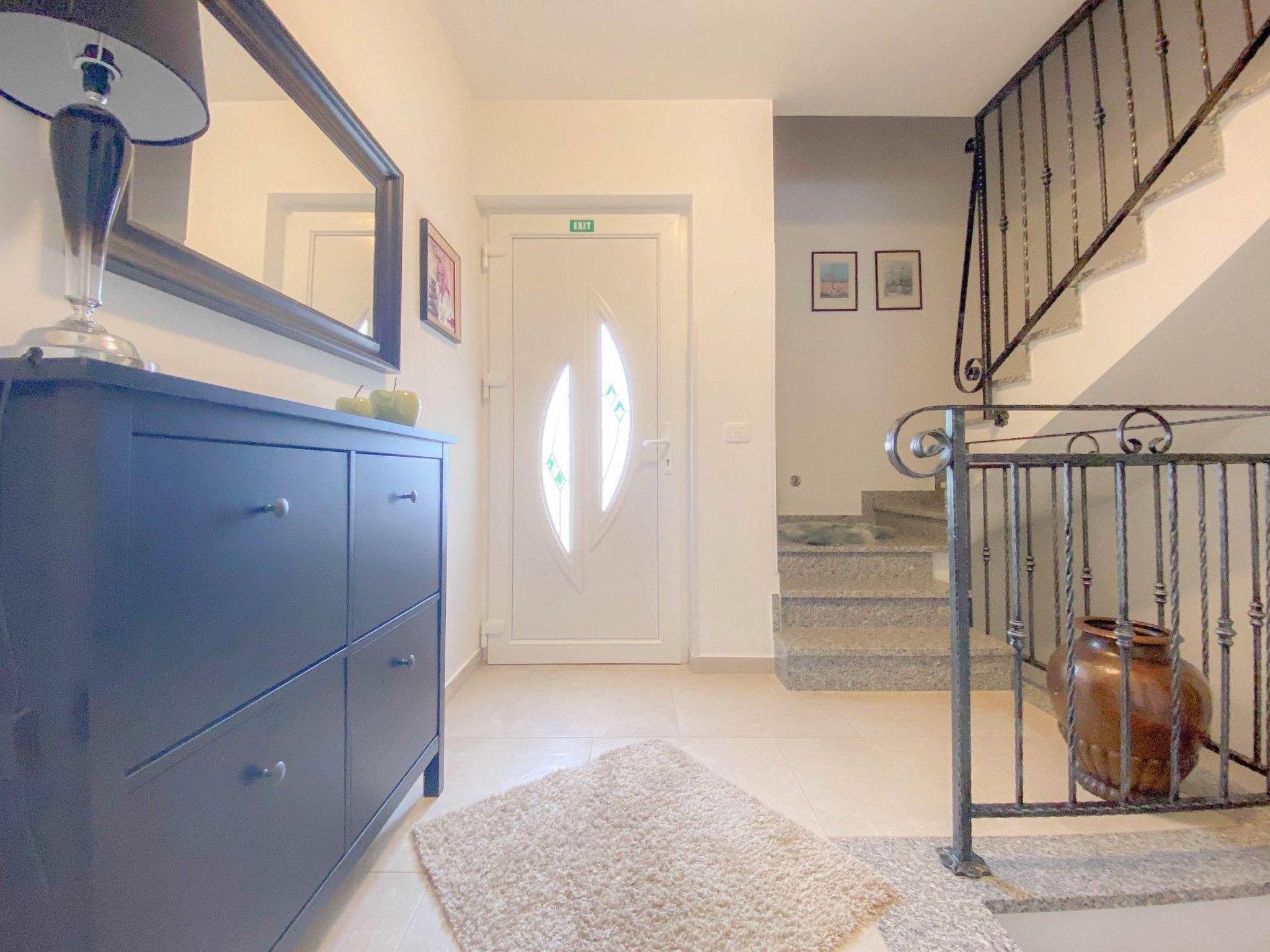 Mit Privatpool für 6 Personen ca. 105 m&sup2; in Bužinija, Adriaküste Kroatien-Image-tags.info