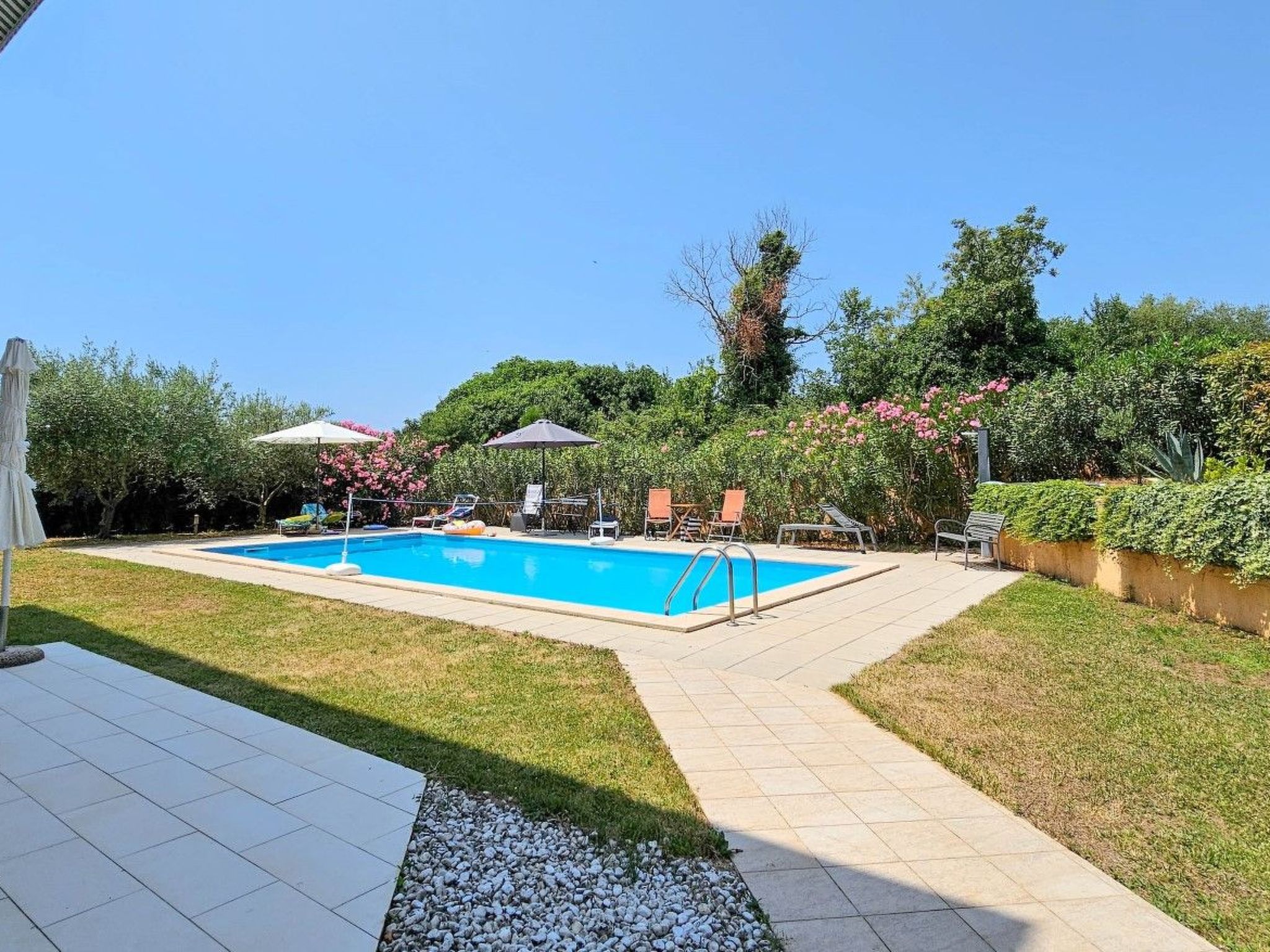 Photo of "Mark" mit Terrasse