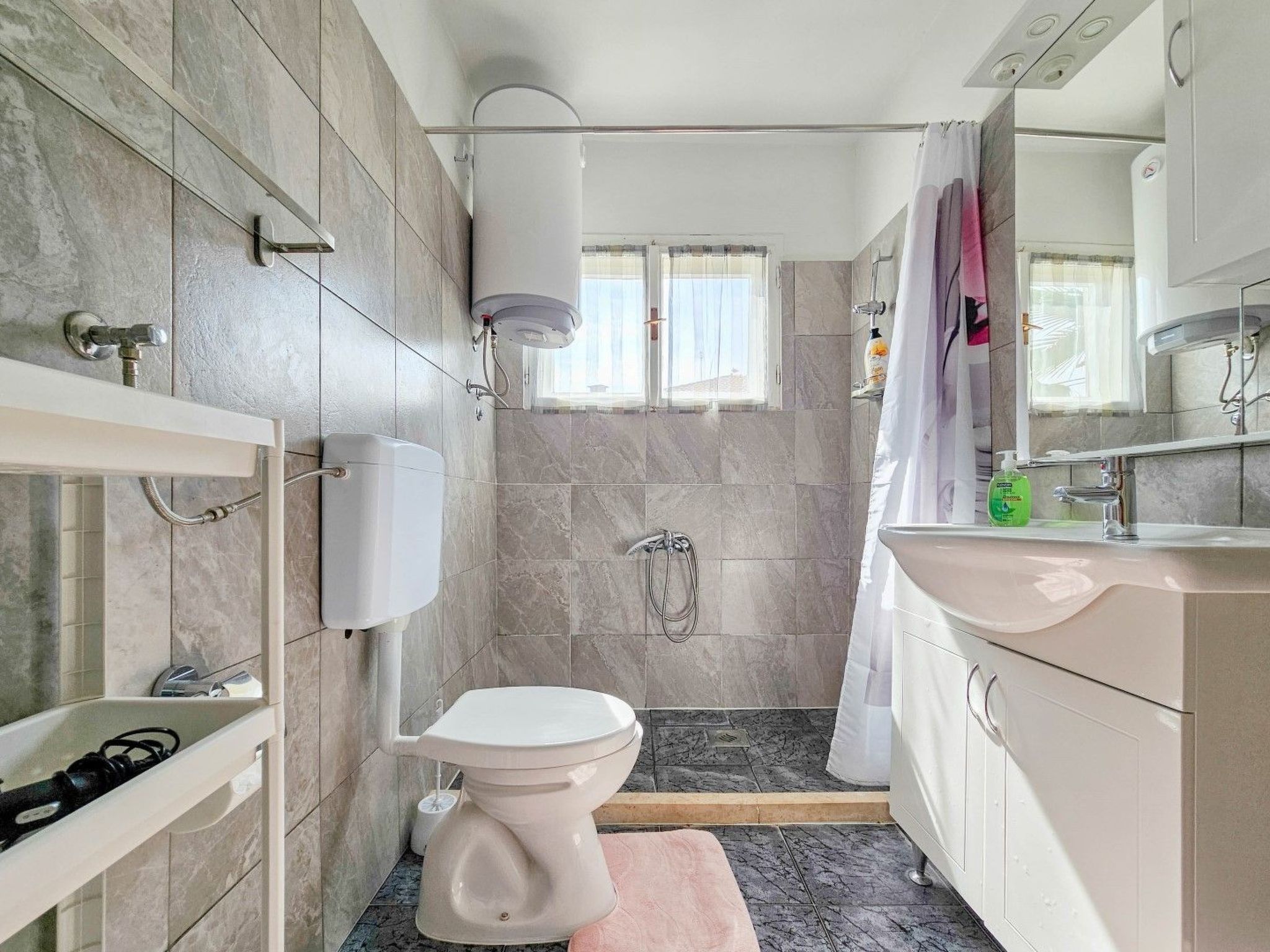 Photo of Wohnung 30m vom Meer entfernt für bis zu 6 Personen