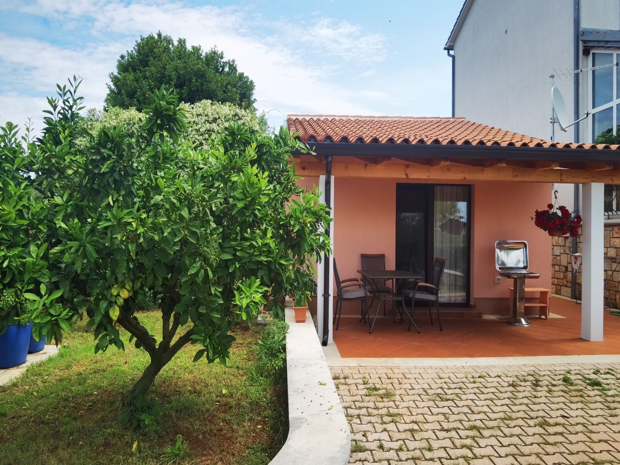 "Nora" mit Terrasse-Image-tags.info