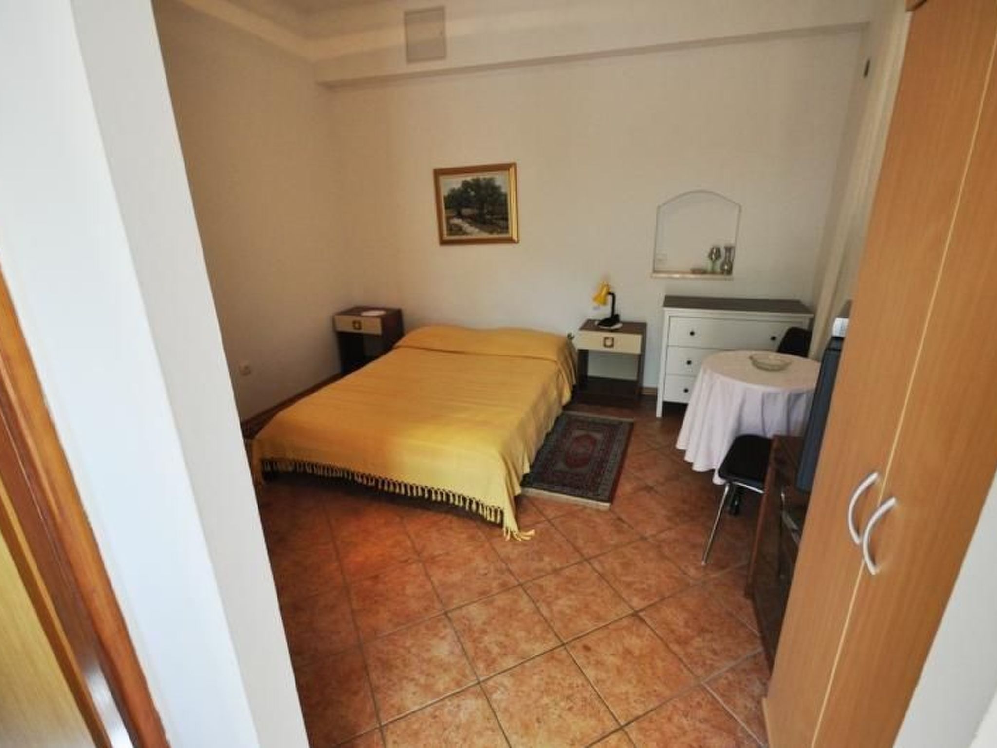 In Novigrad mit privatem Parkplatz