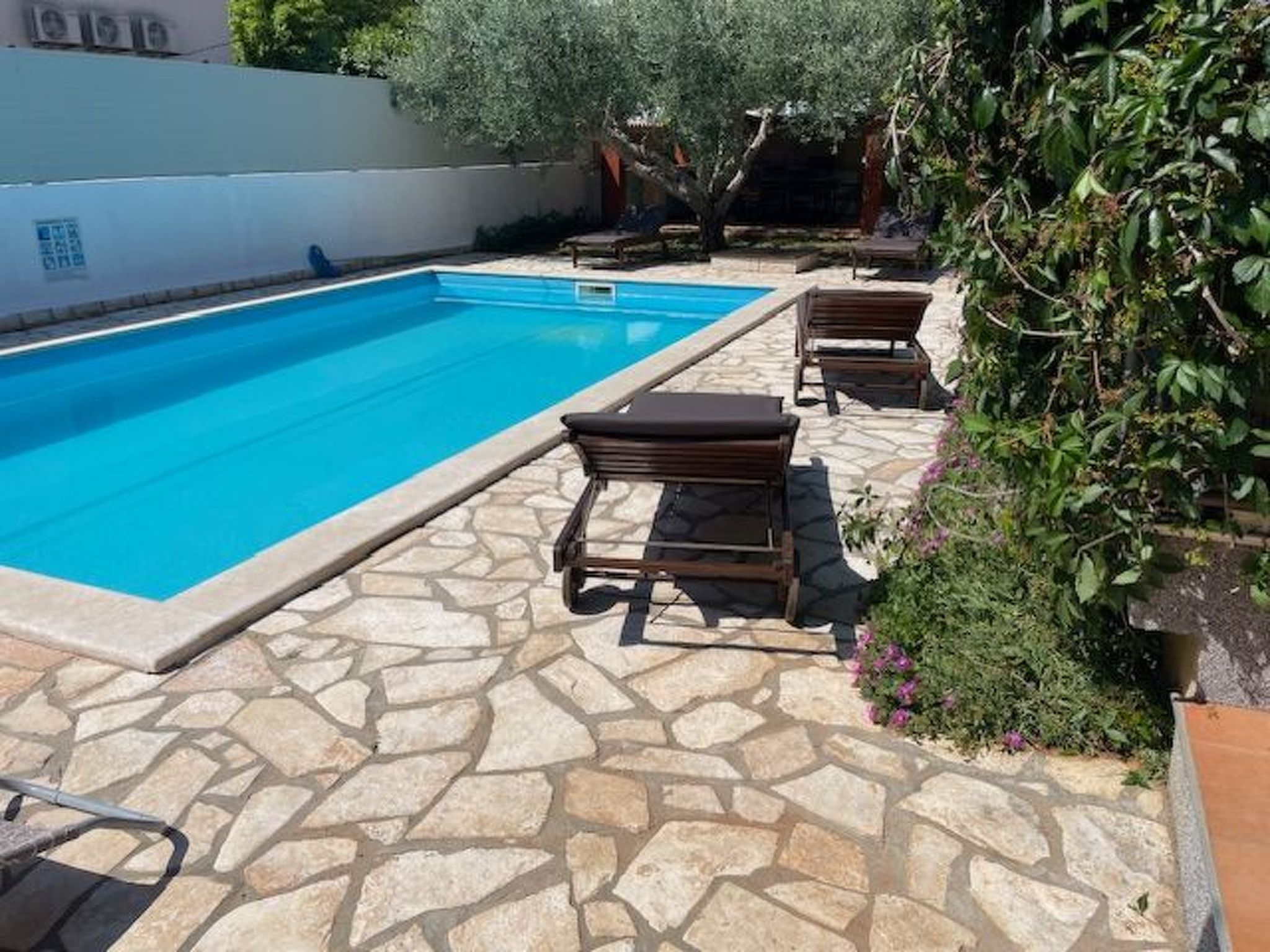 Appartement mit zwei Terrassen mit Meerblick-Binnen