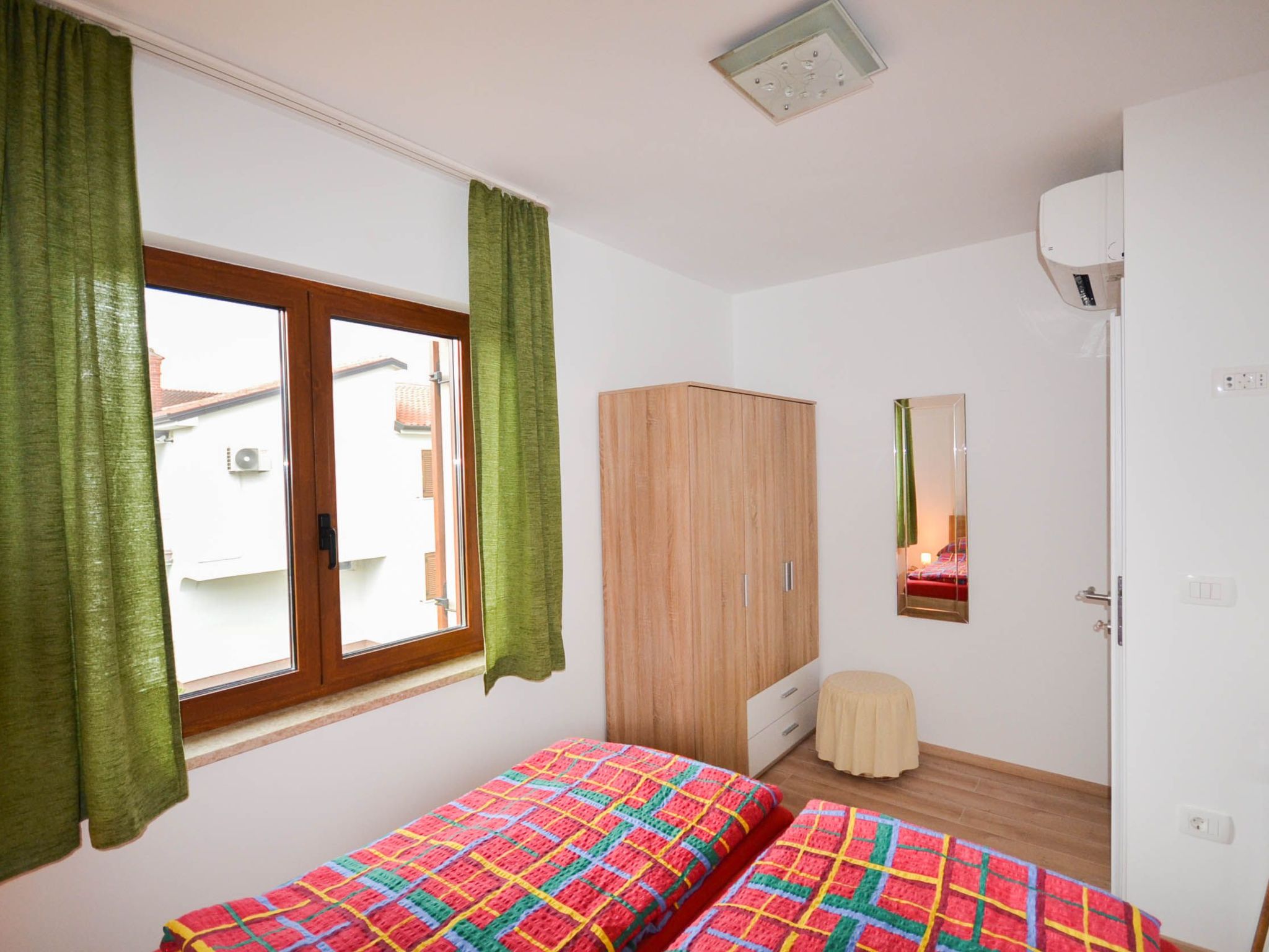 Modernes Apartment in Novigrad mit privatem Parkplatz-Image-tags.info