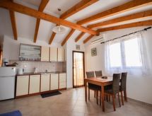 Gemütliche Wohnung in Novigrad mit Grill