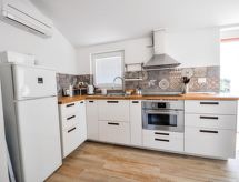 Appartement Vera: knusse studio vlak bij zee in Novigrad, Istrië - thumbnail 4