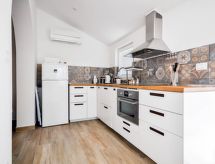 Appartement Vera: knusse studio vlak bij zee in Novigrad, Istrië - thumbnail 5