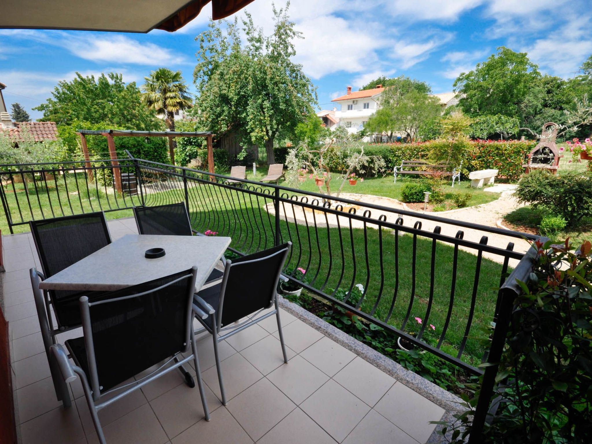 "Jurica 4" mit Terrasse-Image-tags.info