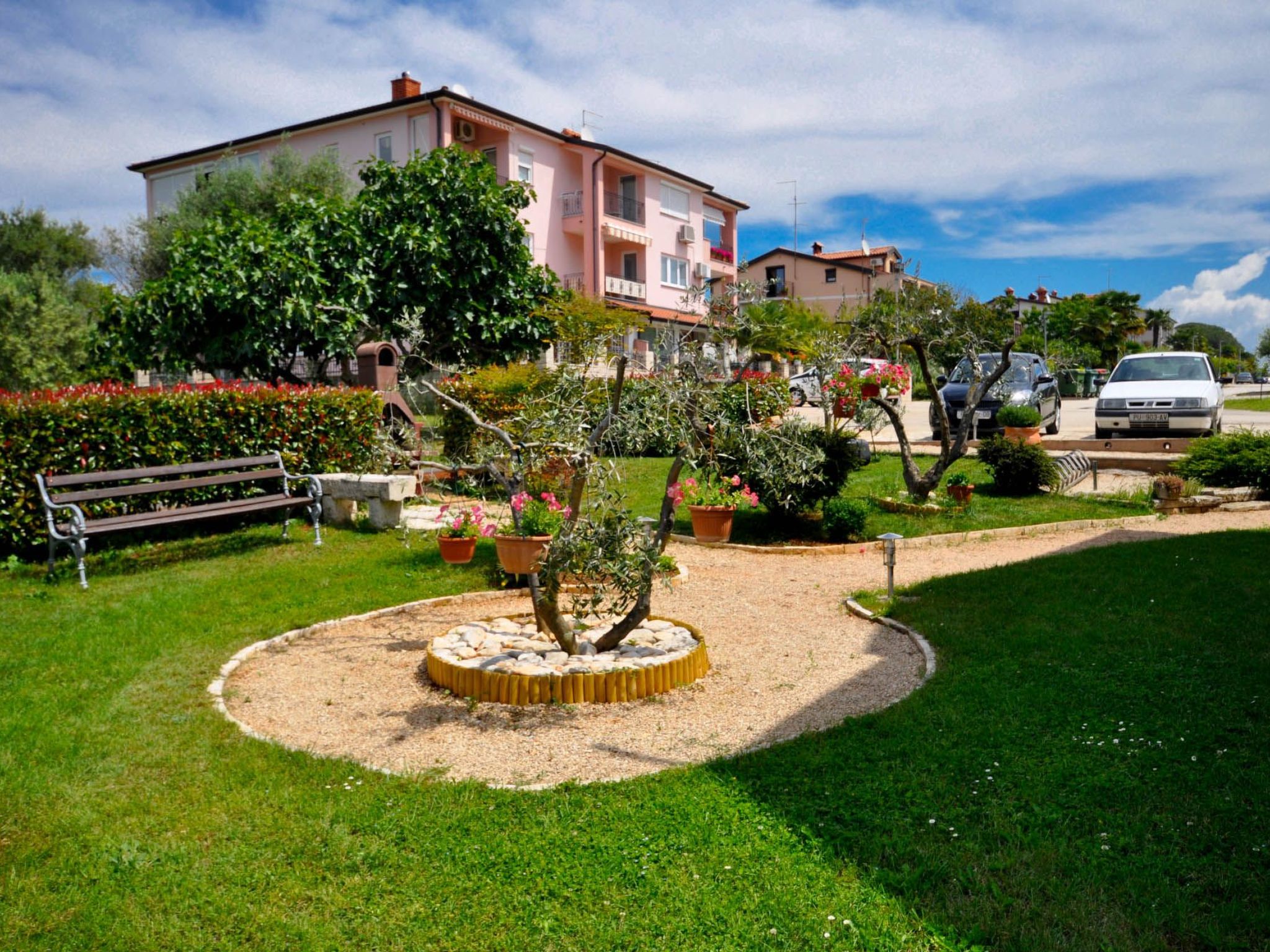 "Jurica 4" mit Terrasse-Image-tags.info