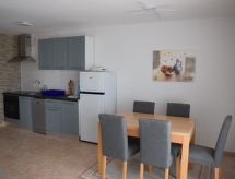 Vrijstaand vakantiehuis voor 4 personen nabij zee in Novigrad, Istrië - thumbnail 3