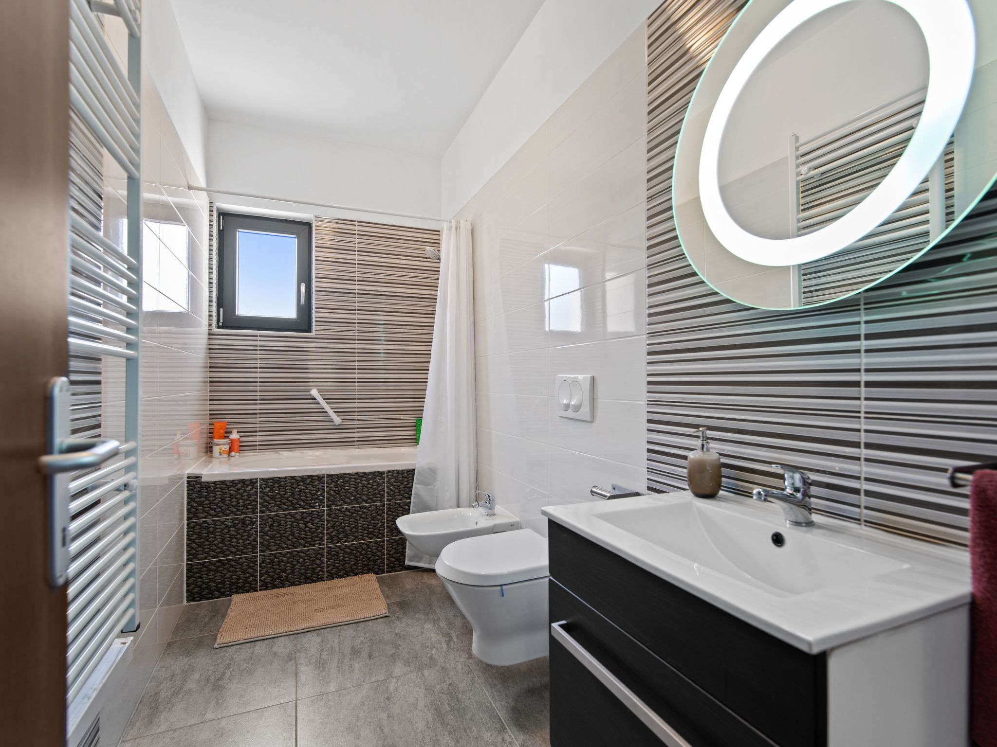 Wunderschönes Ferienhaus in Bužinija mit Pool-Binnen