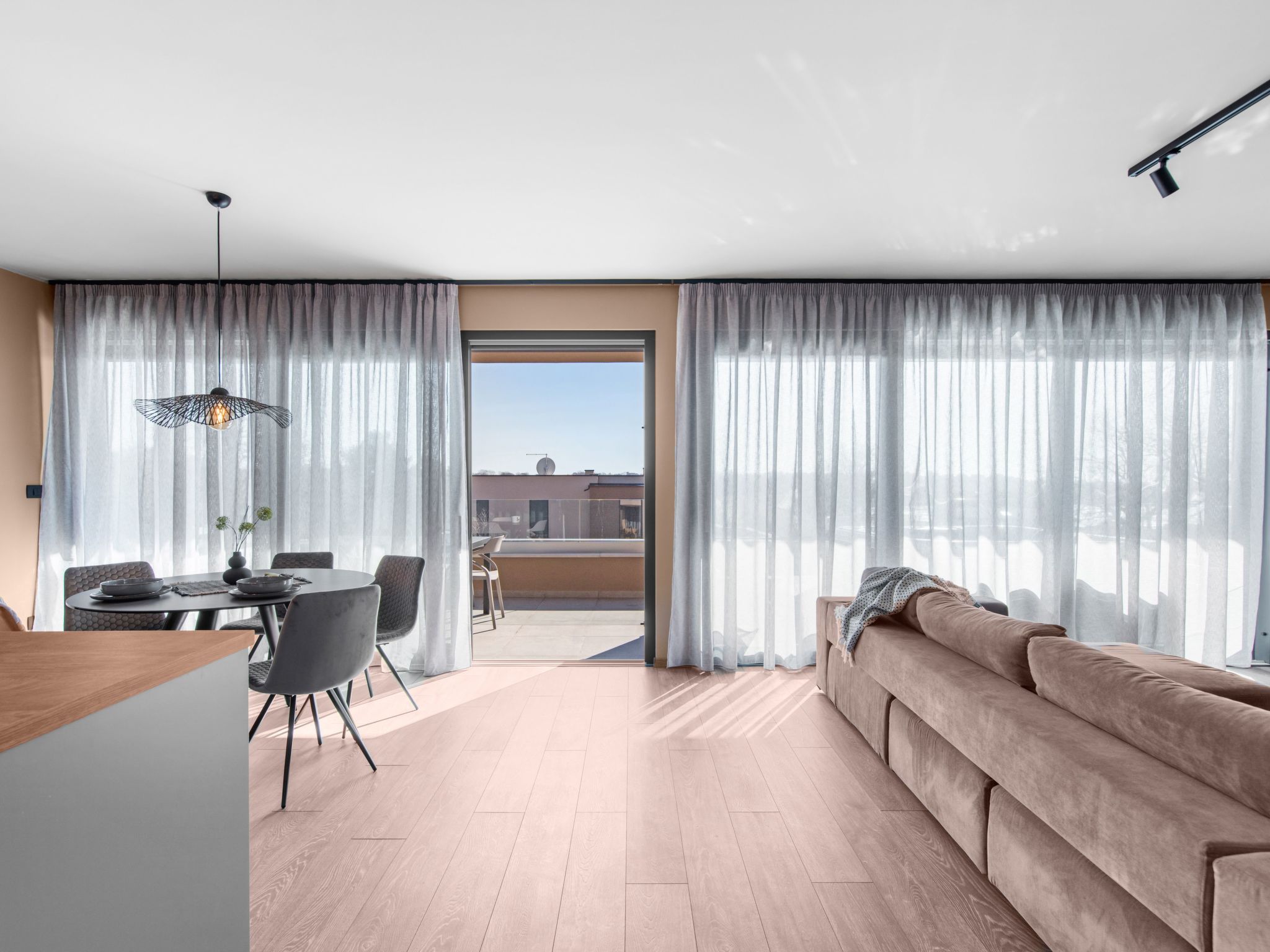 Quercus Village APP 11 mit jacuzzi-Drinnen