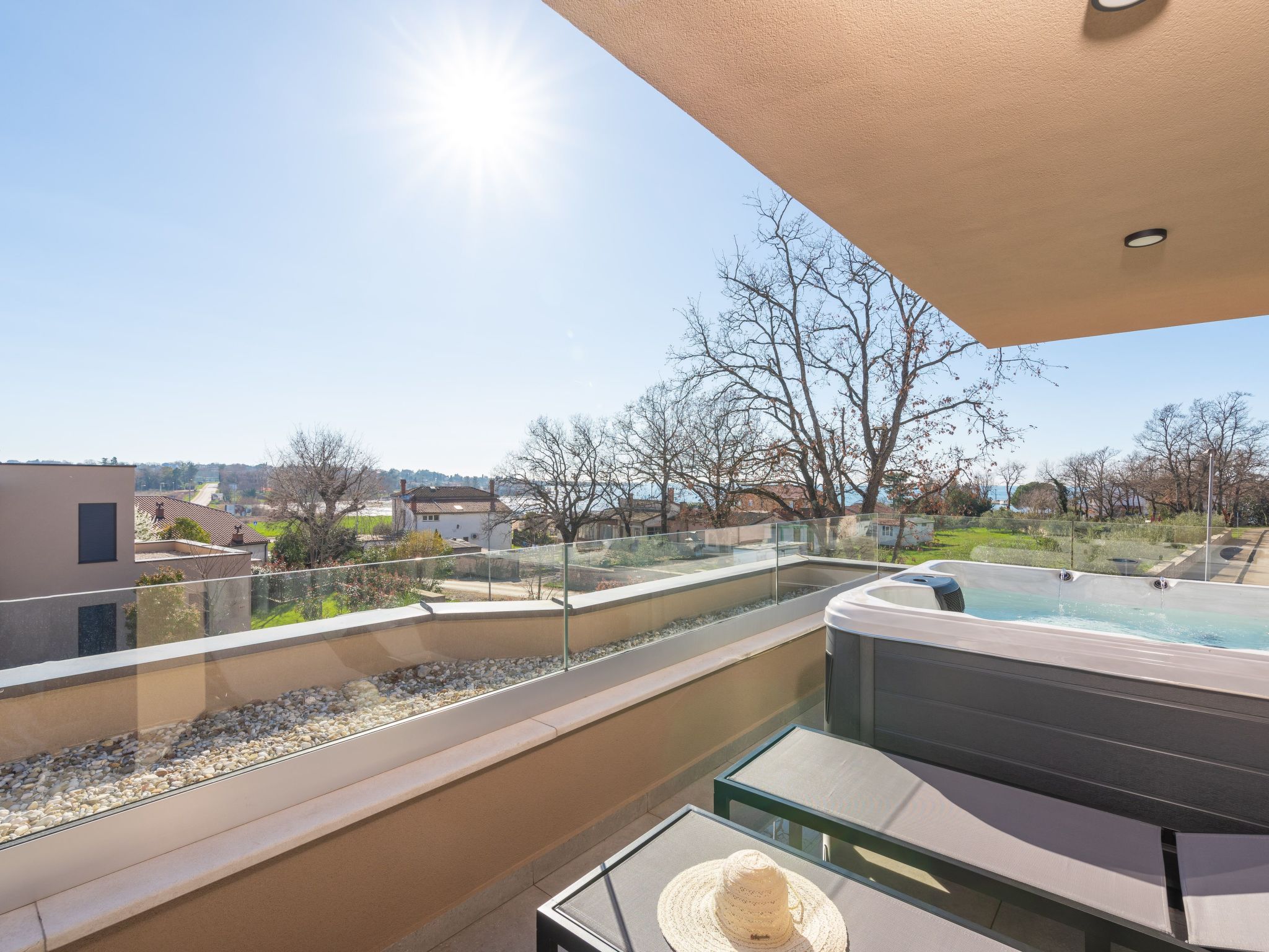 Quercus Village APP 11 mit jacuzzi-Drinnen