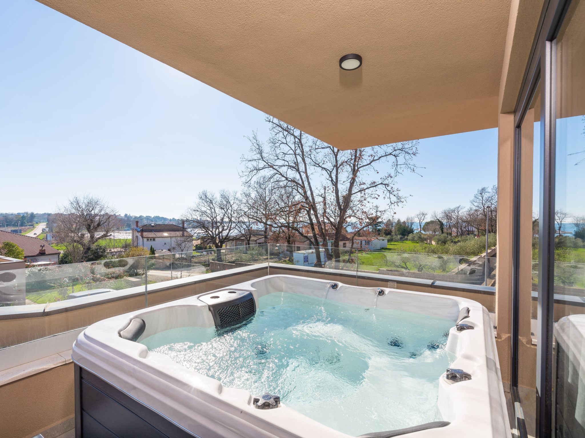 Quercus Village APP 2 mit jacuzzi-Binnen