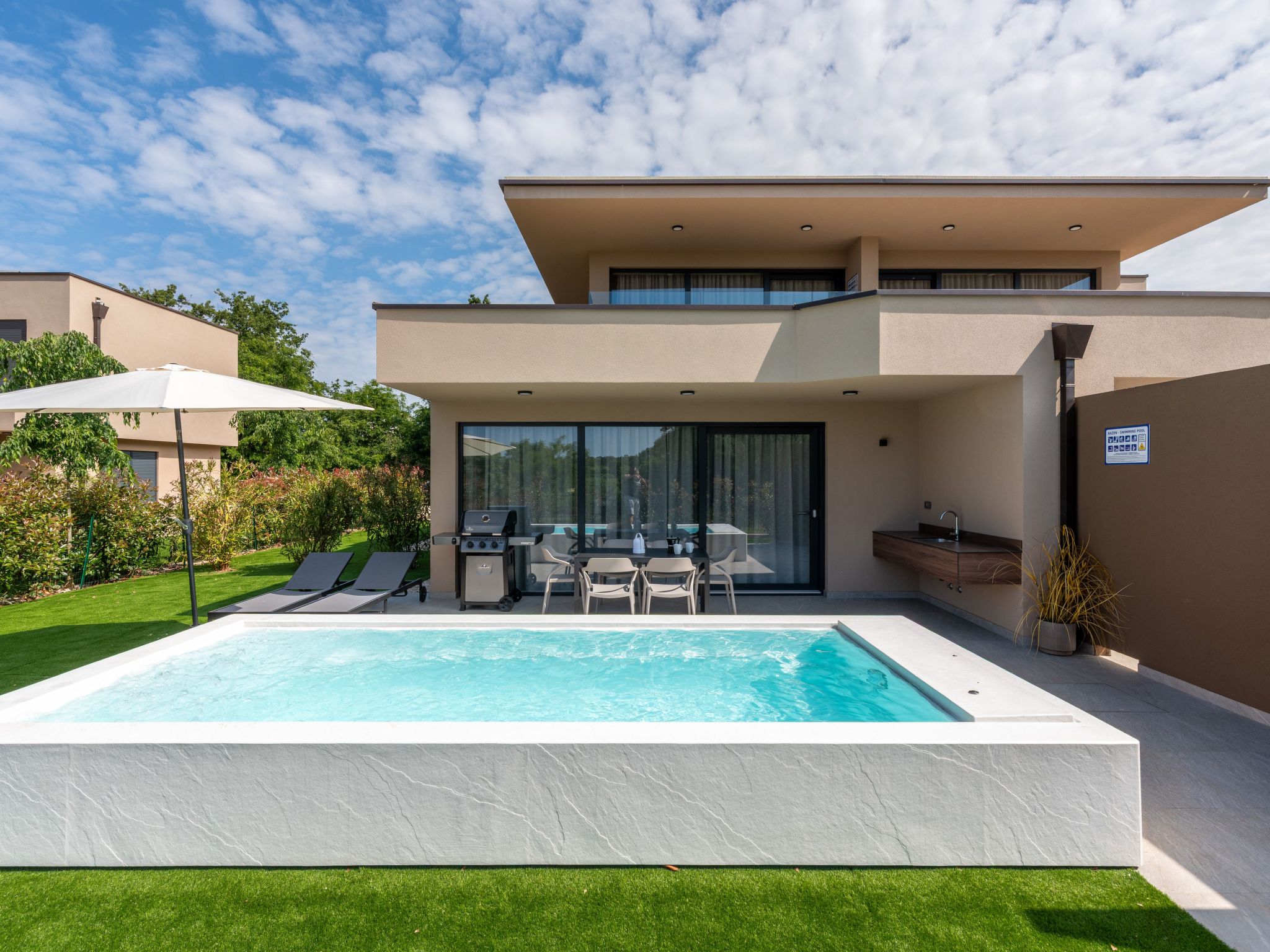 Quercus Village APP 12 mit privatem Pool-Drinnen