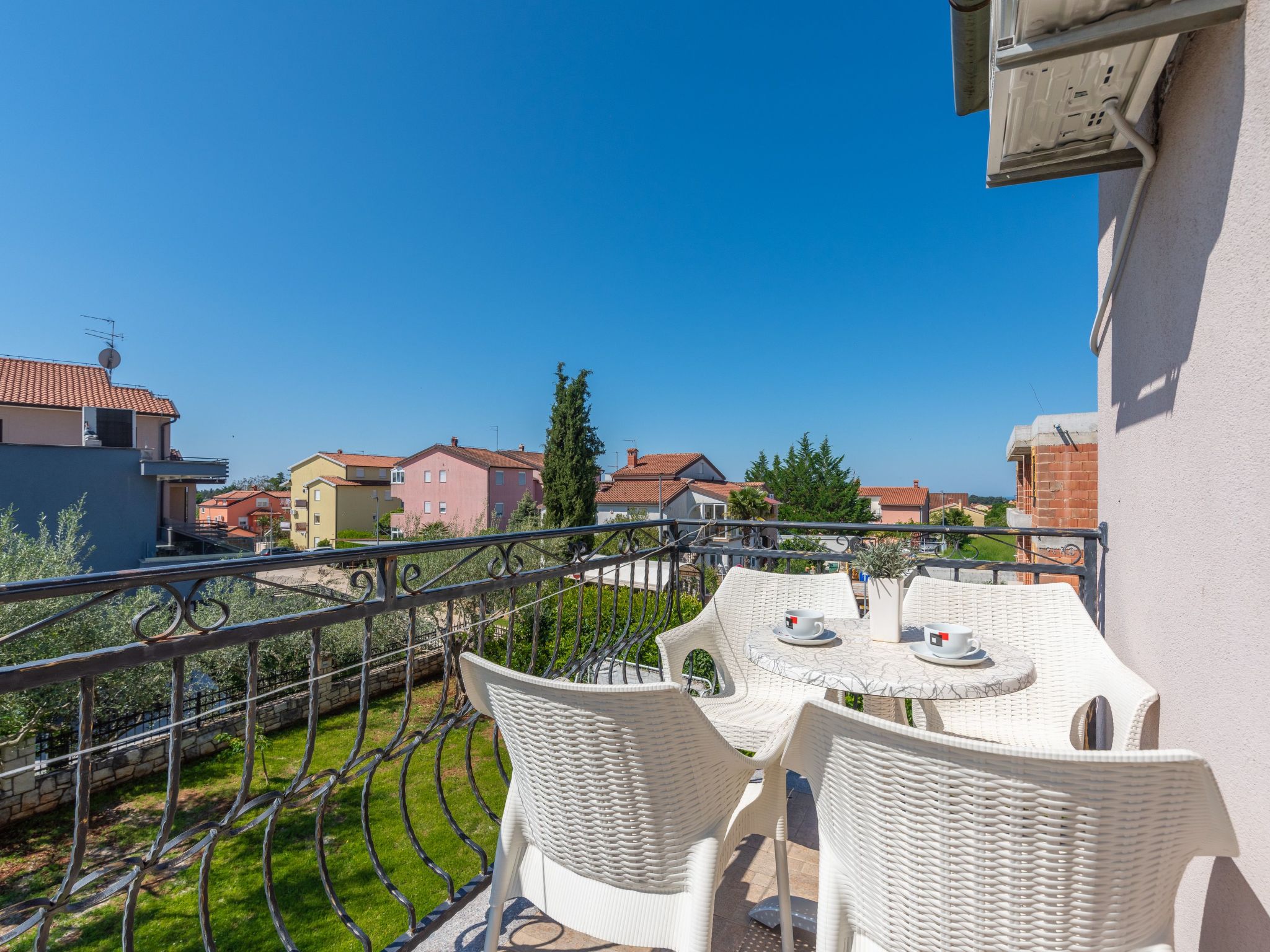 Morena 1 Accommodation in Novigrad