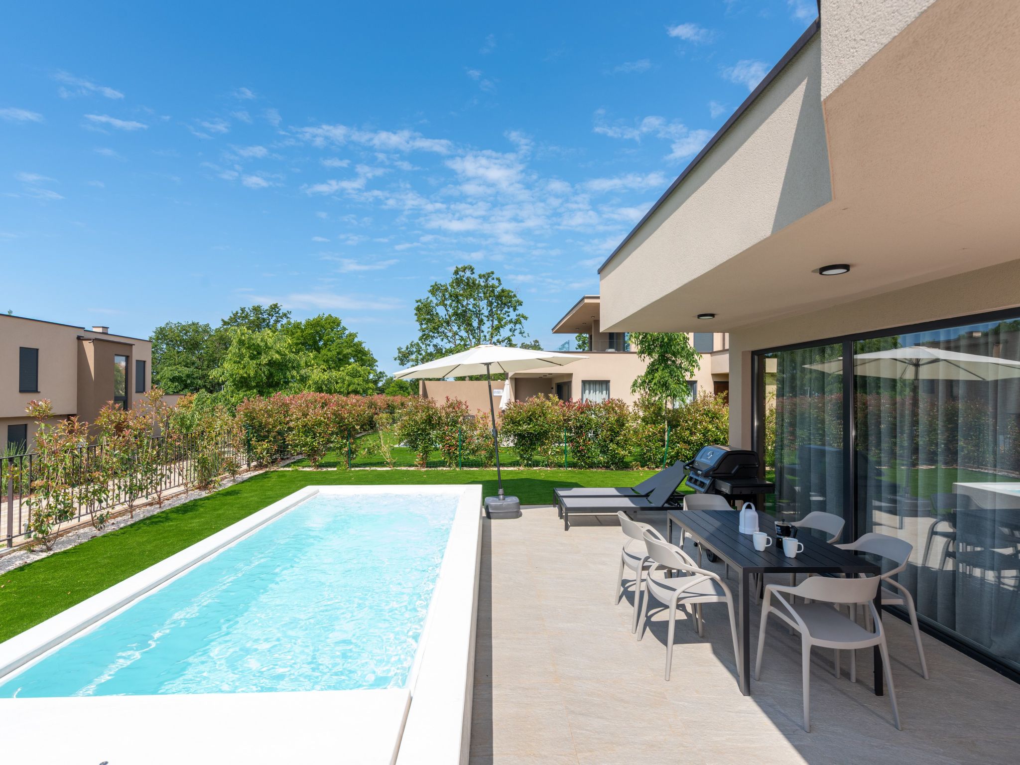 Quercus Village APP 10 mit privatem Pool-Drinnen