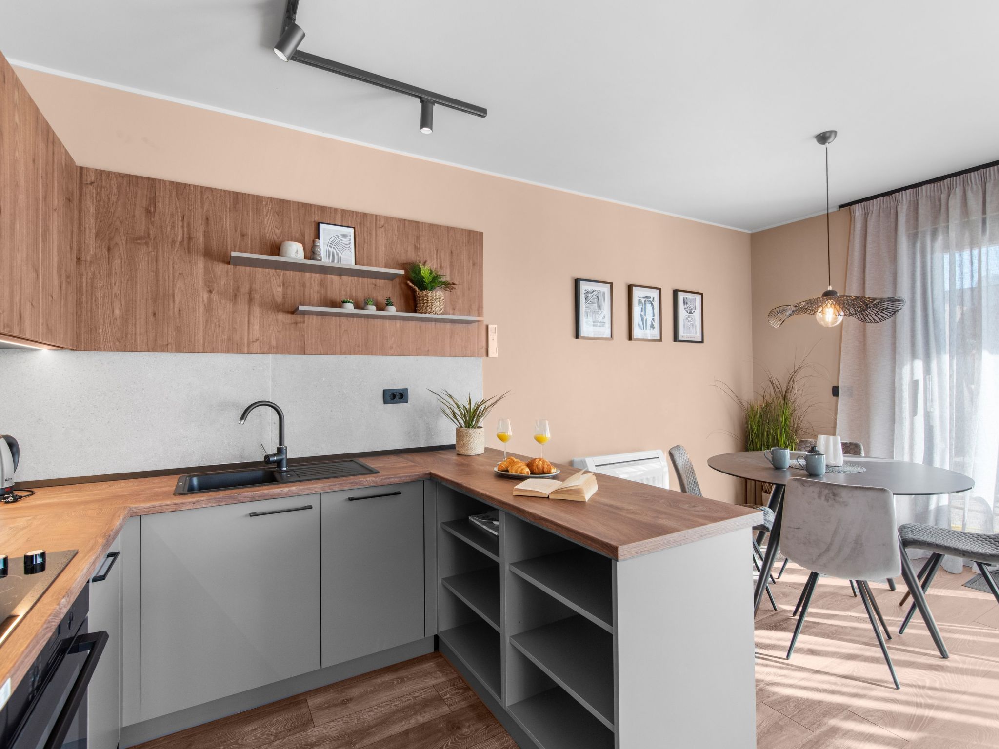 Quercus Village APP 10 mit privatem Pool-Drinnen