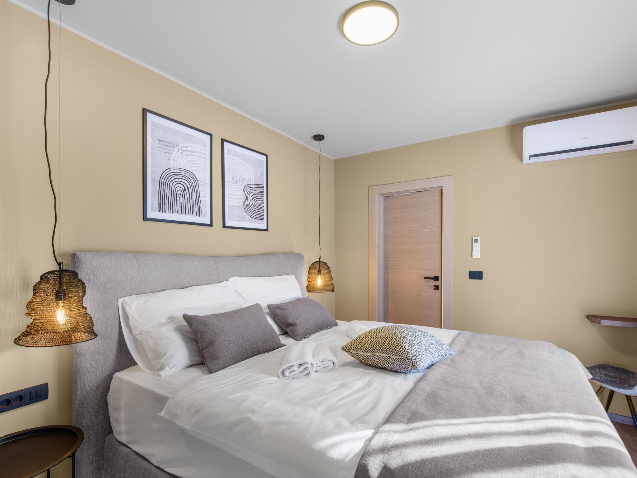 Quercus Village APP 1 mit privatem Pool-Binnen