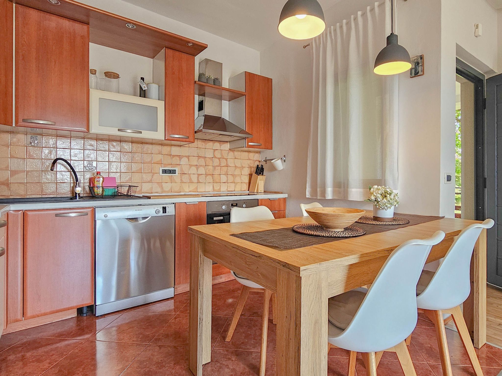 Für 4 Personen ca. 40 m&sup2; in Novigrad, Adriaküste Kroatien (Westküste von I-Binnen