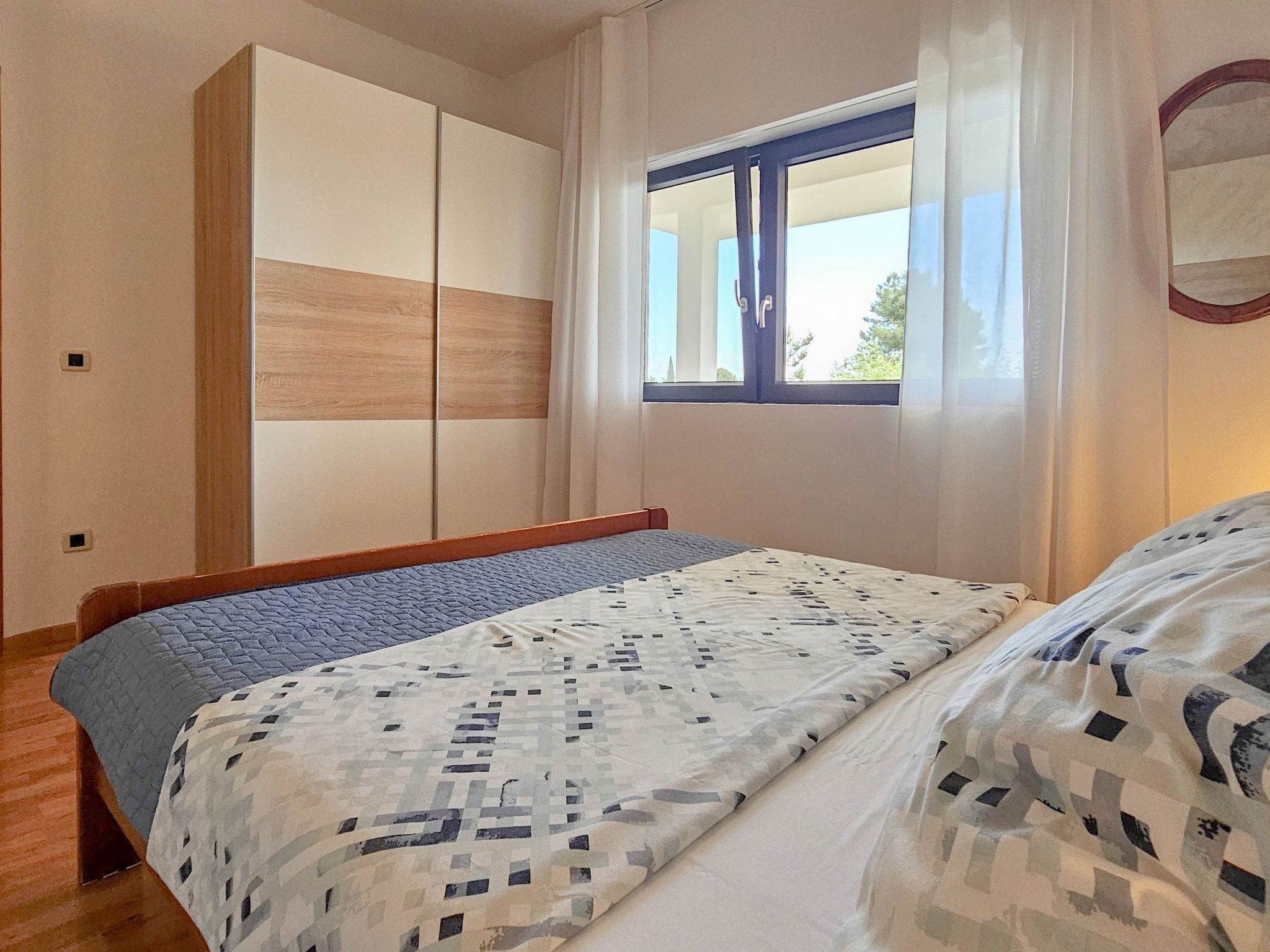 Für 4 Personen ca. 40 m&sup2; in Novigrad, Adriaküste Kroatien (Westküste von I-Binnen