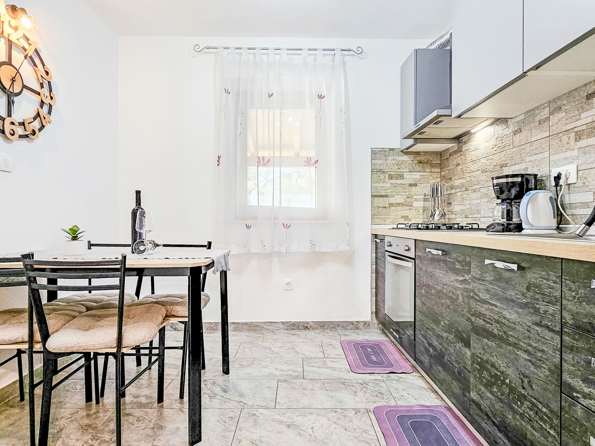 Für 3 Personen ca. 40 m&sup2; in Novigrad, Adriaküste Kroatien (Westküste von I - Binnen