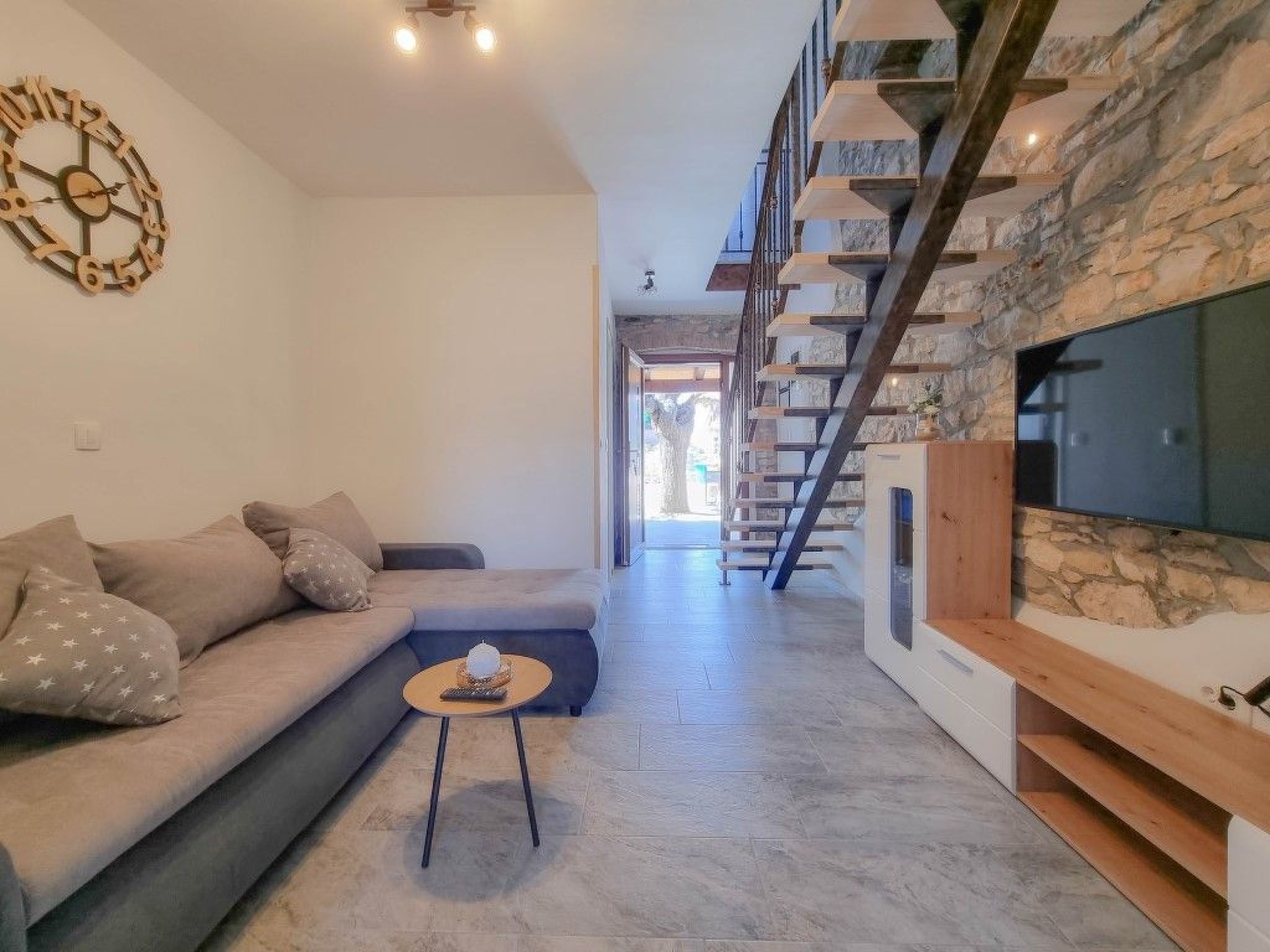 Photo of für 3 Personen ca. 40 m&sup2; in Novigrad, Adriaküste Kroatien (Westküste von I