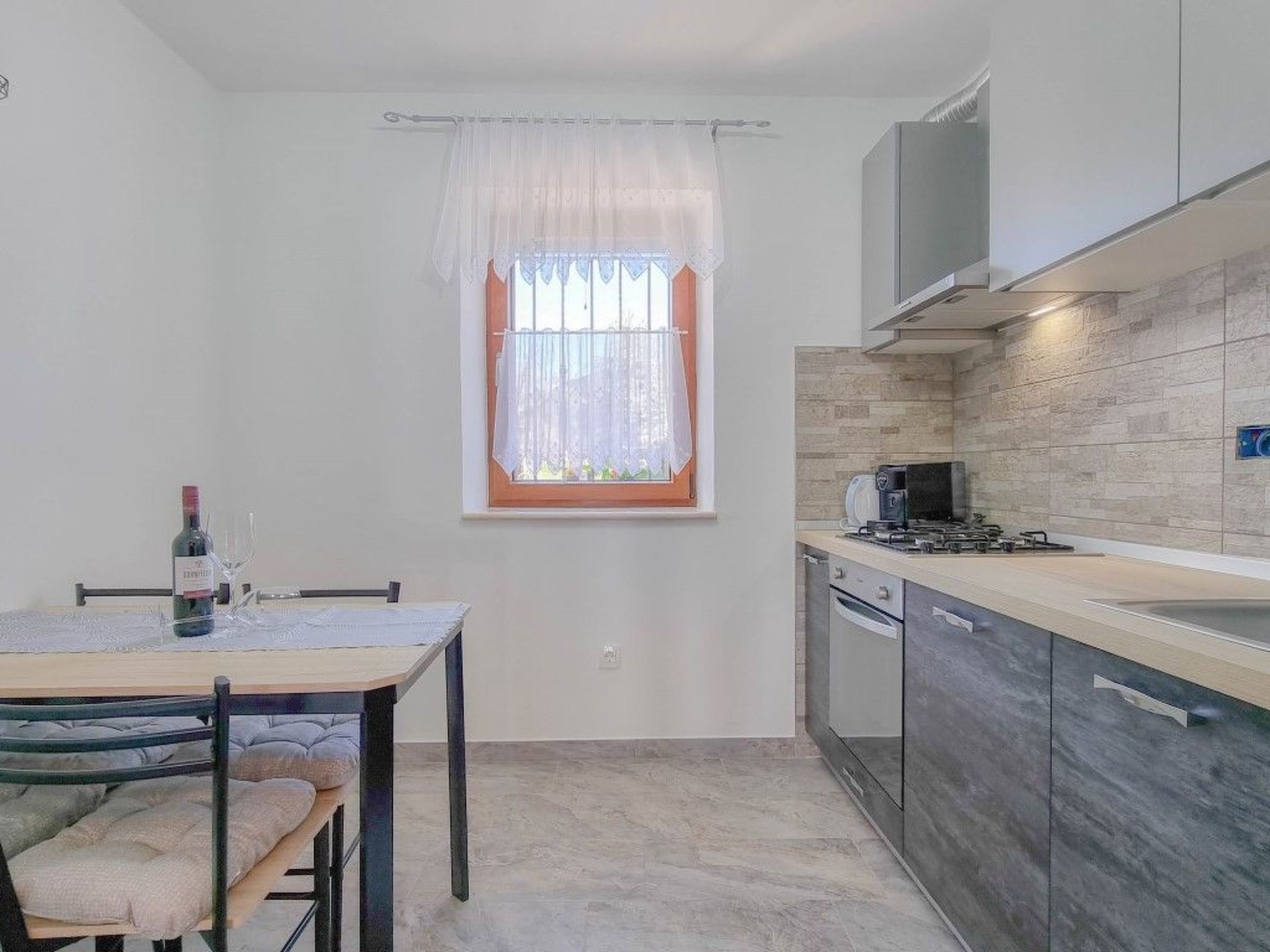 Photo of für 3 Personen ca. 40 m&sup2; in Novigrad, Adriaküste Kroatien (Westküste von I