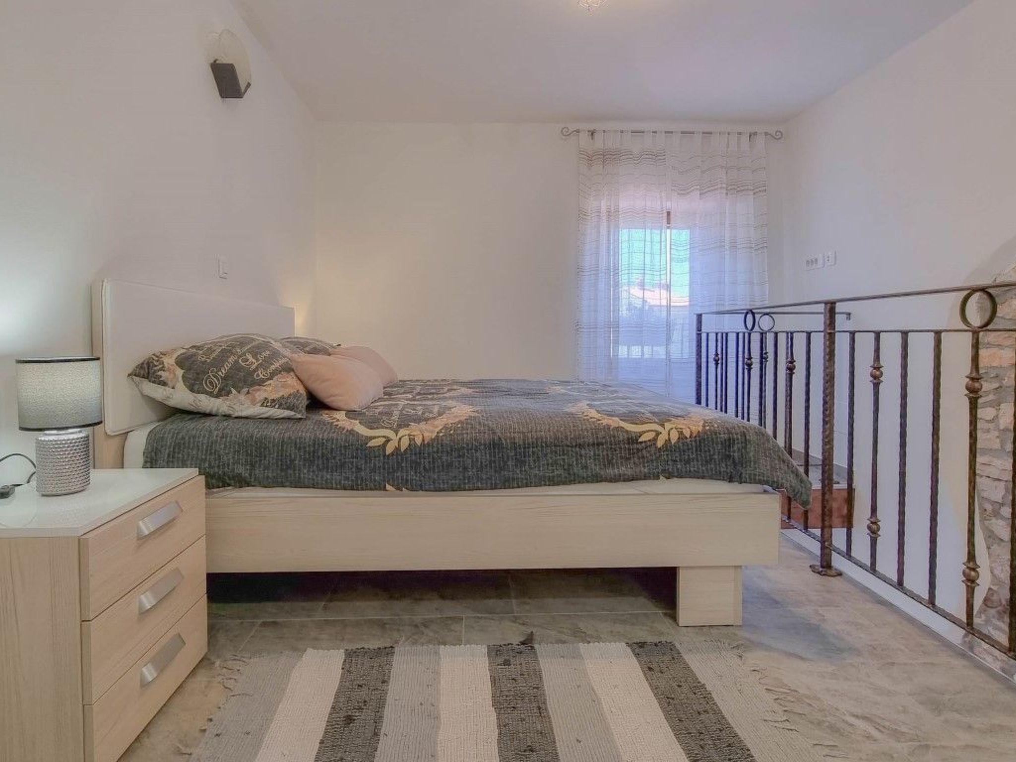 Photo of für 3 Personen ca. 40 m&sup2; in Novigrad, Adriaküste Kroatien (Westküste von I