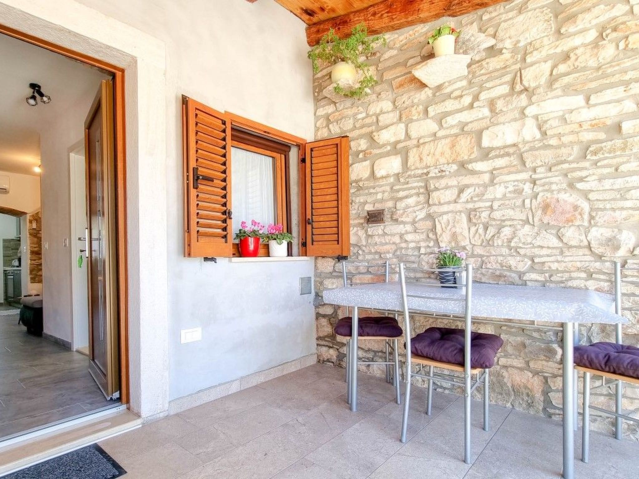 Photo of für 3 Personen ca. 40 m&sup2; in Novigrad, Adriaküste Kroatien (Westküste von I