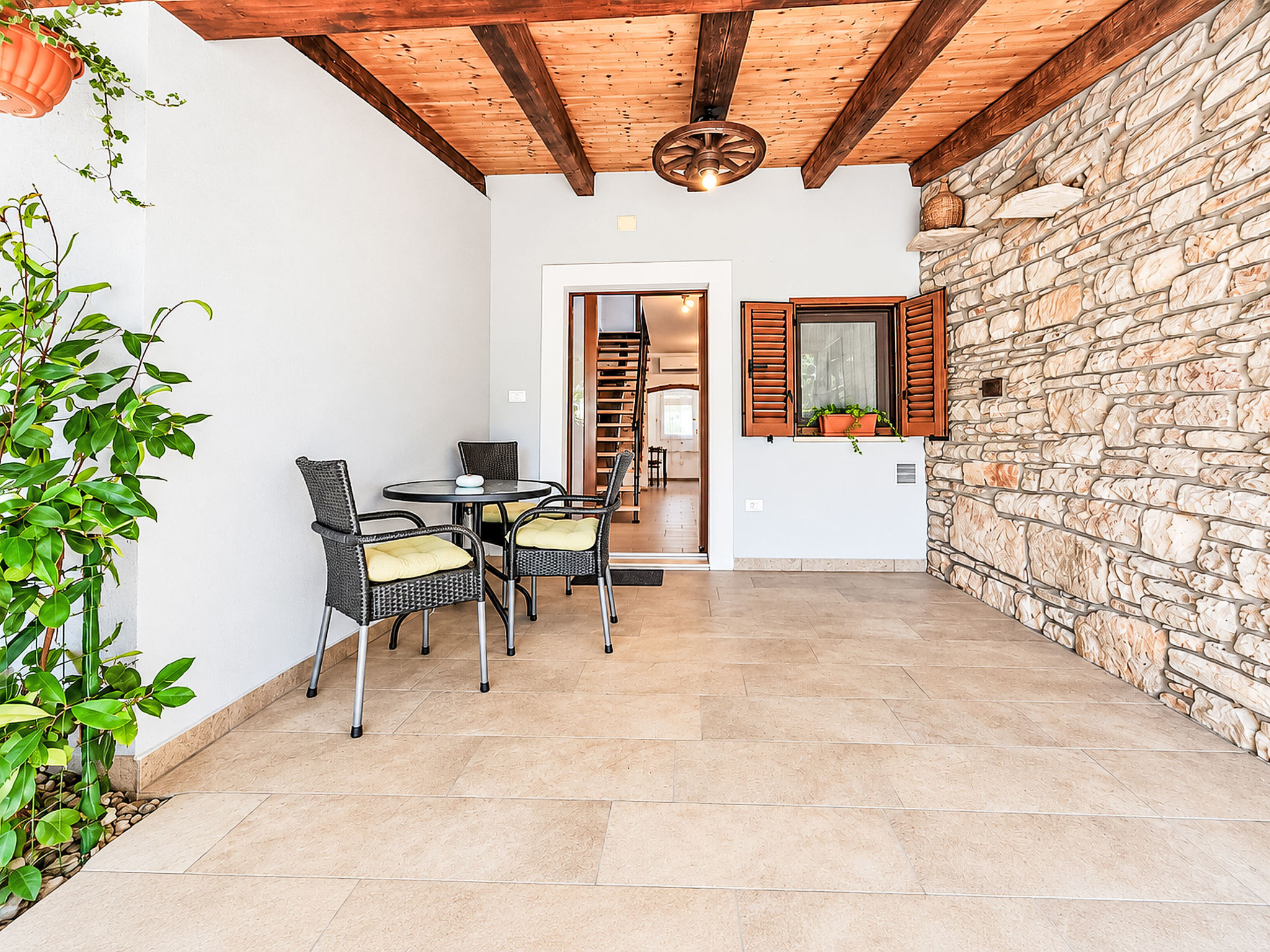 Für 3 Personen ca. 40 m&sup2; in Novigrad, Adriaküste Kroatien (Westküste von I
