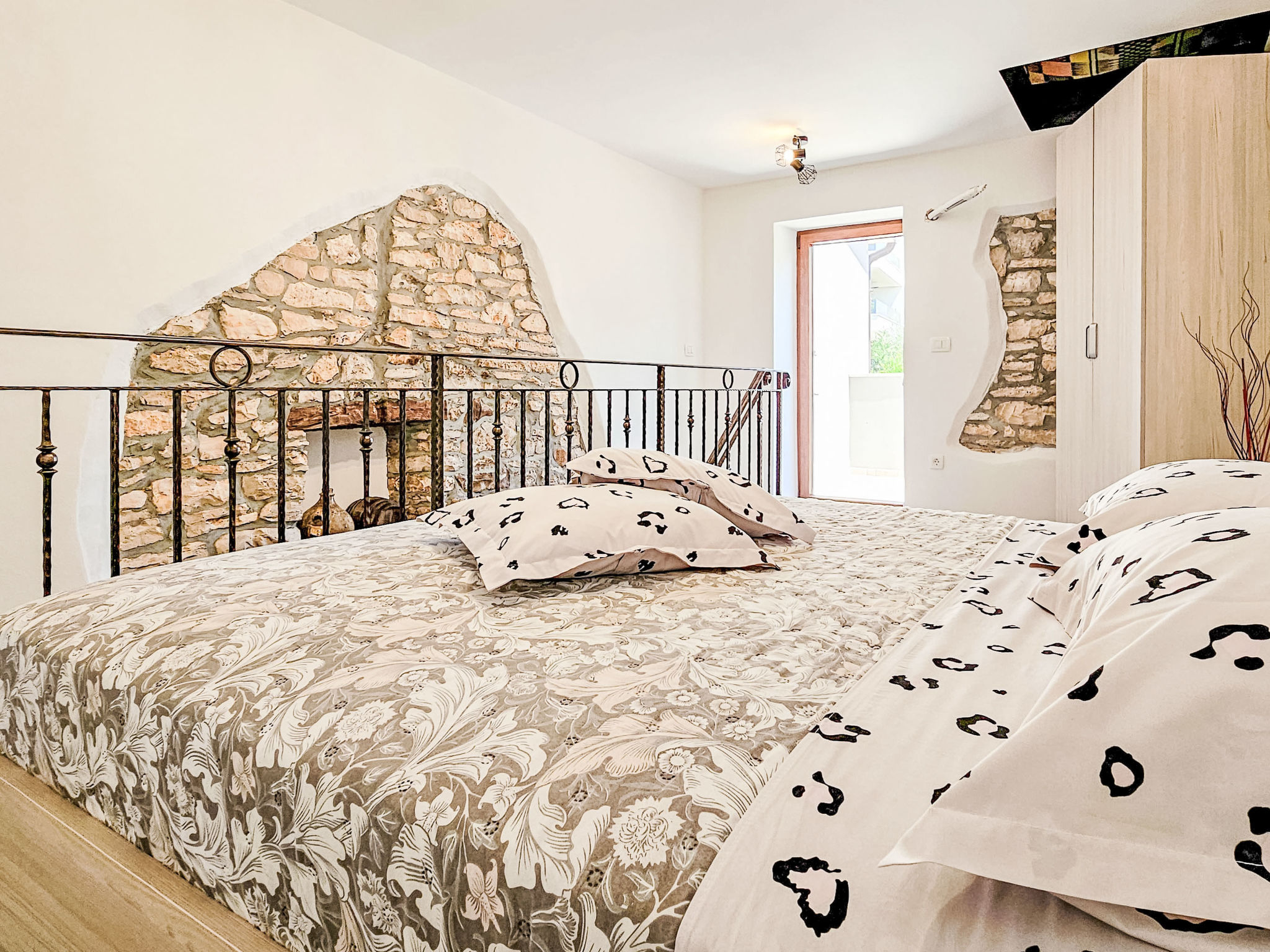 Für 3 Personen ca. 40 m&sup2; in Novigrad, Adriaküste Kroatien (Westküste von I - Binnen