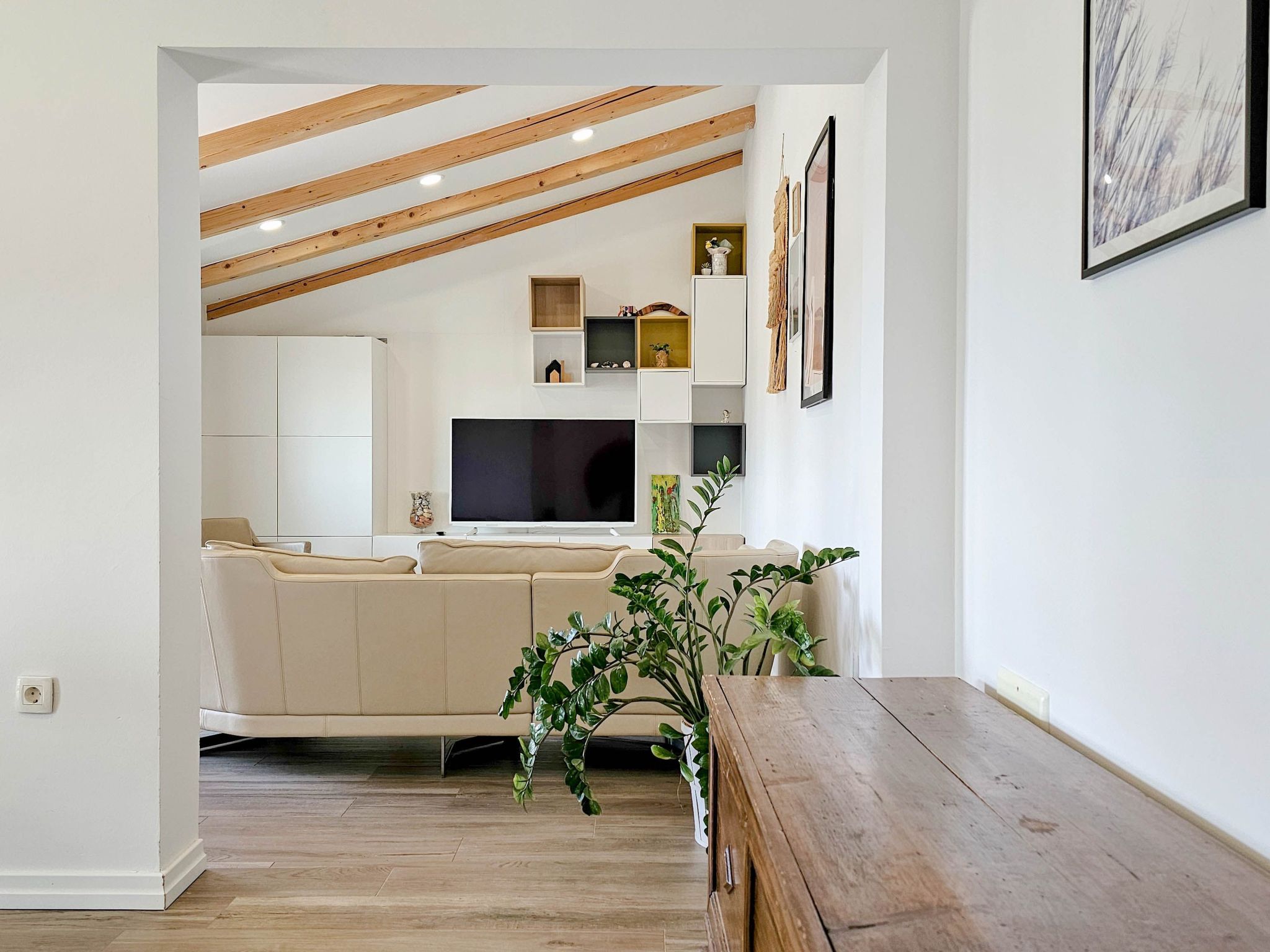 "Lara A4" mit Balkon-Image-tags.info