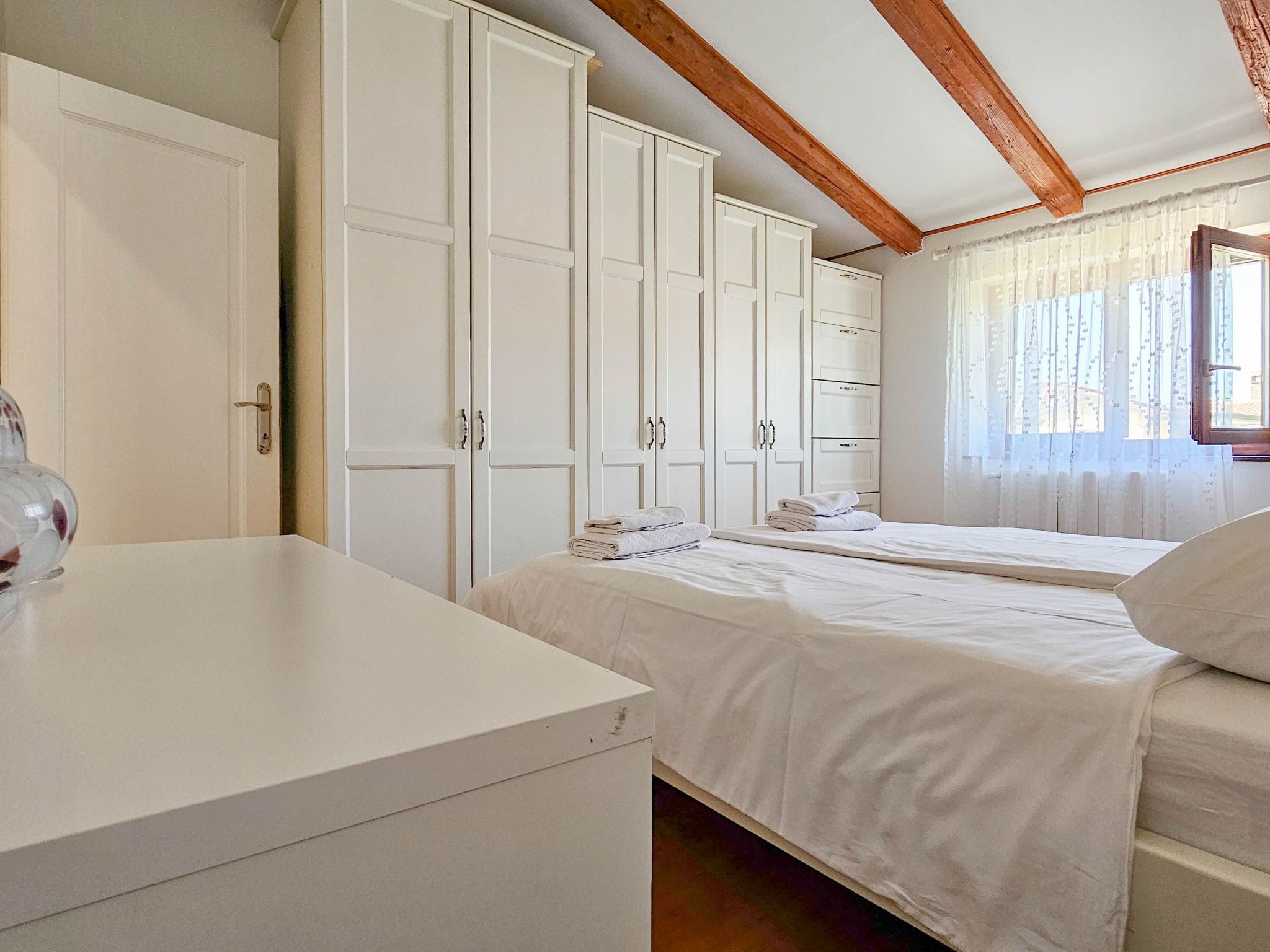 "Lara A4" mit Balkon-Binnen