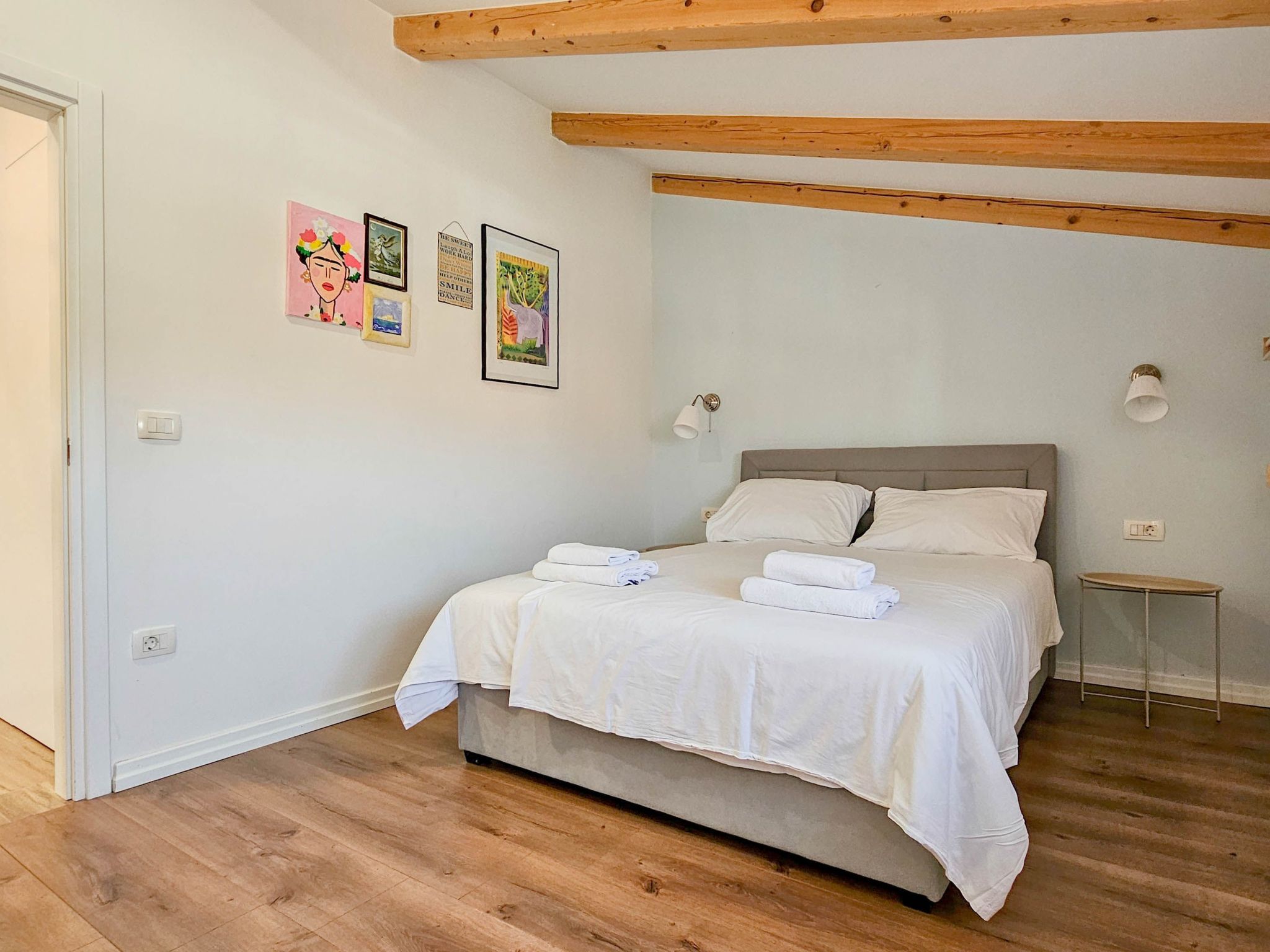 Photo of "Lara A4" mit Balkon