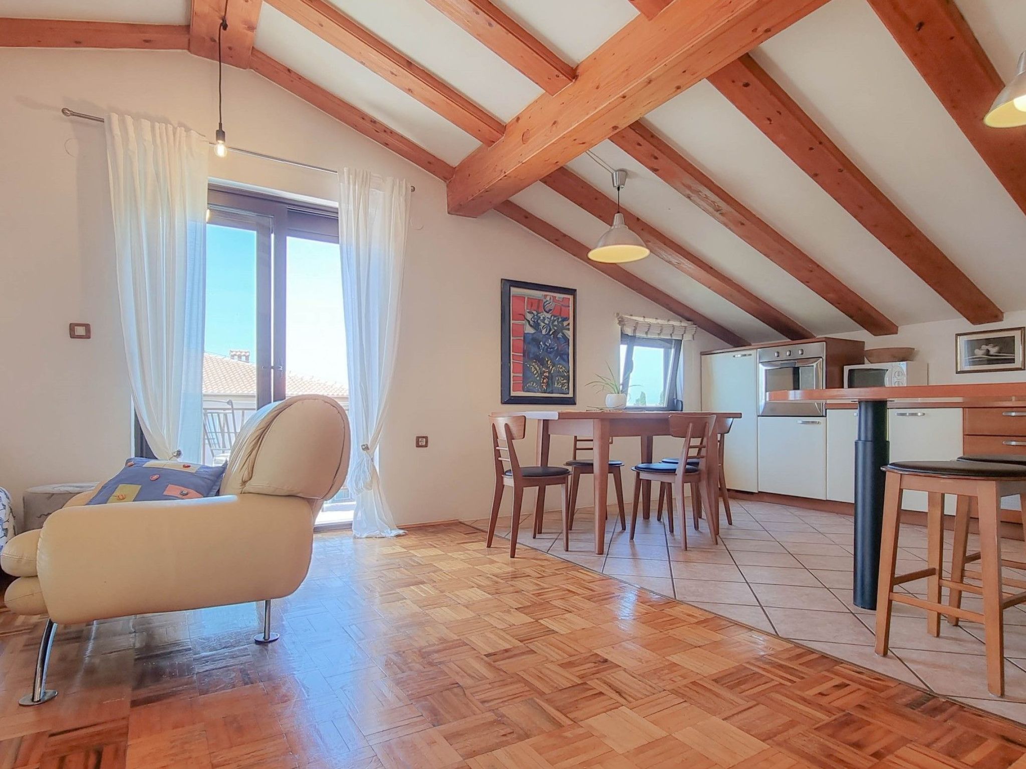 "Nina" mit Blick auf das Wasser