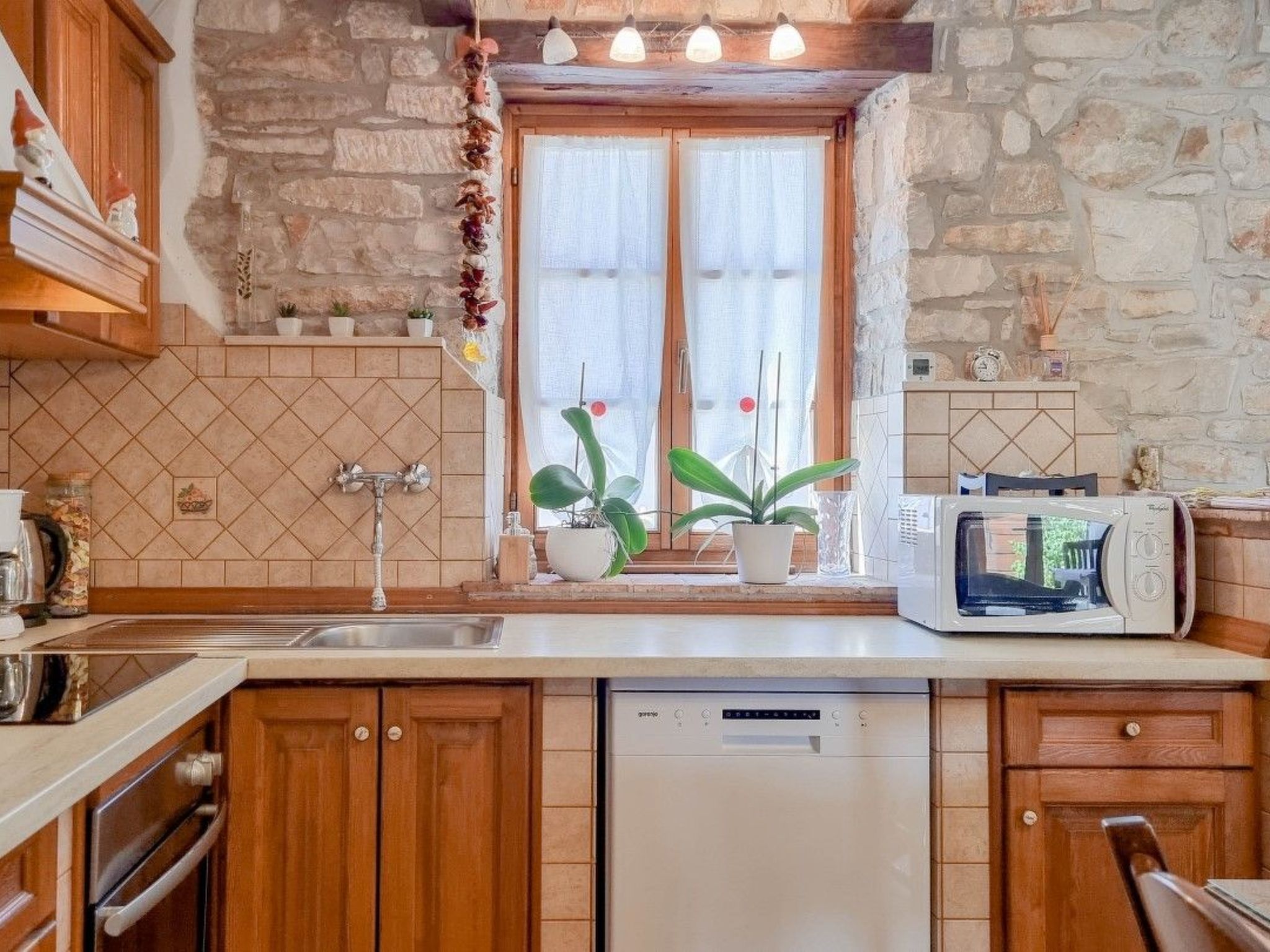 "Ariana" direkt am Strand-Inside