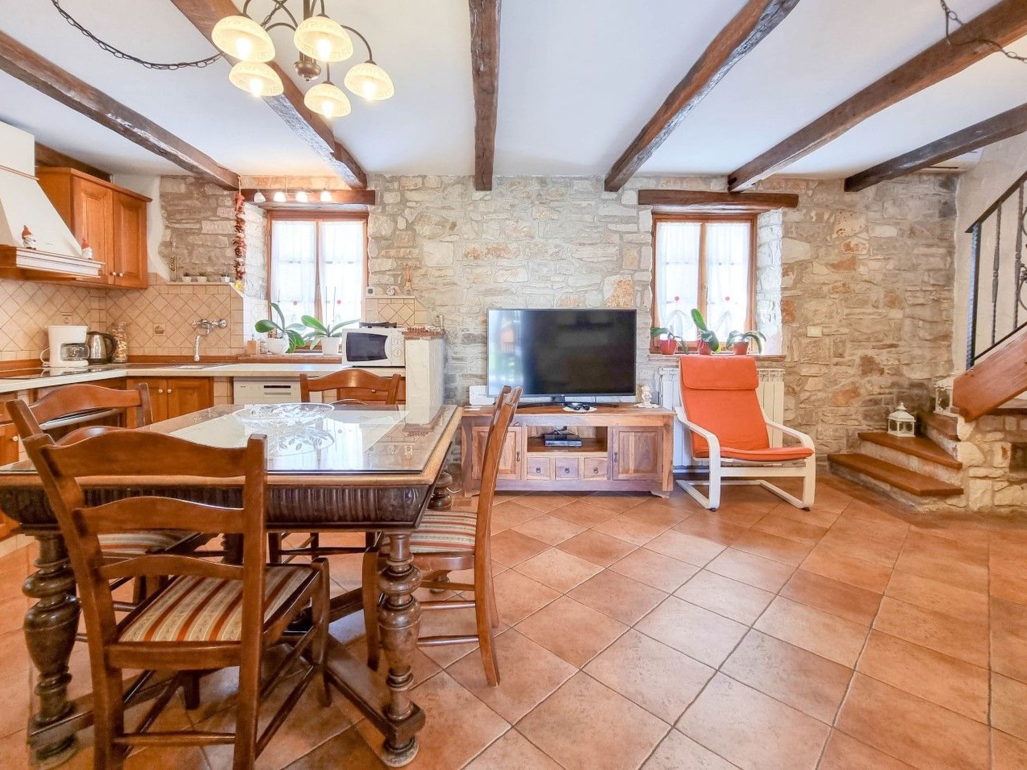 "Ariana" direkt am Strand-Inside