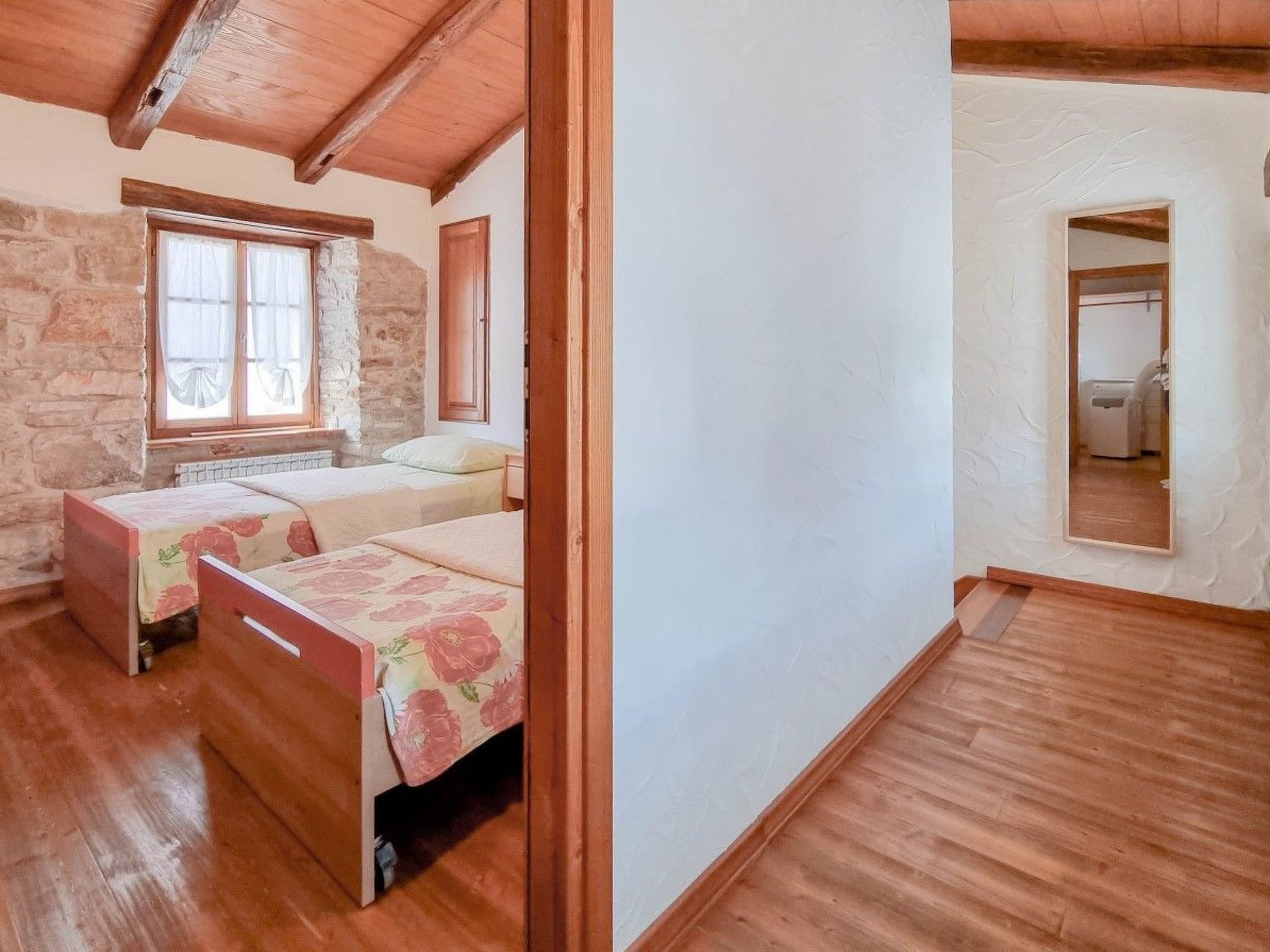 Photo of "Ariana" direkt am Strand