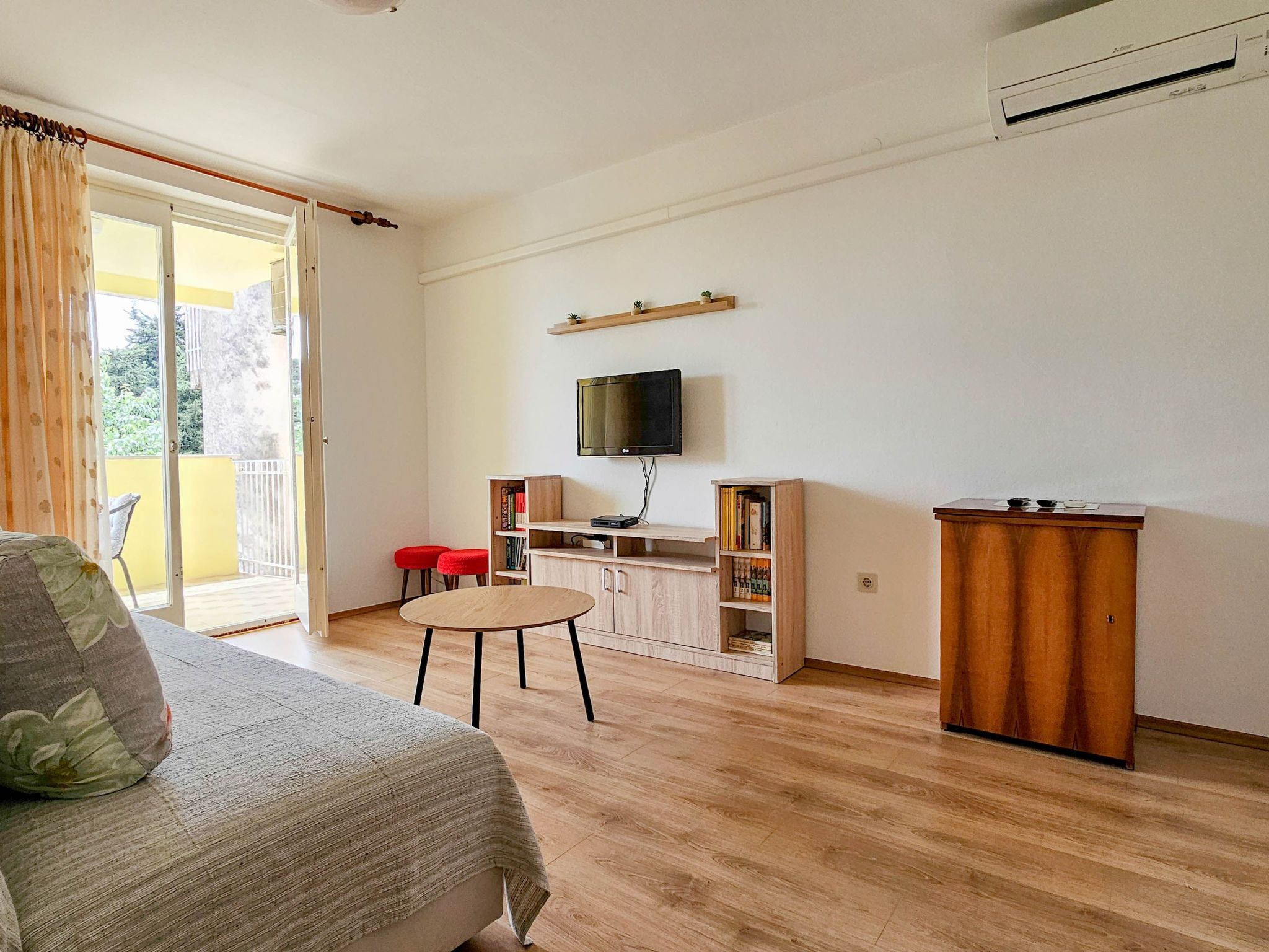 "Olga" mit Balkon-Image-tags.info