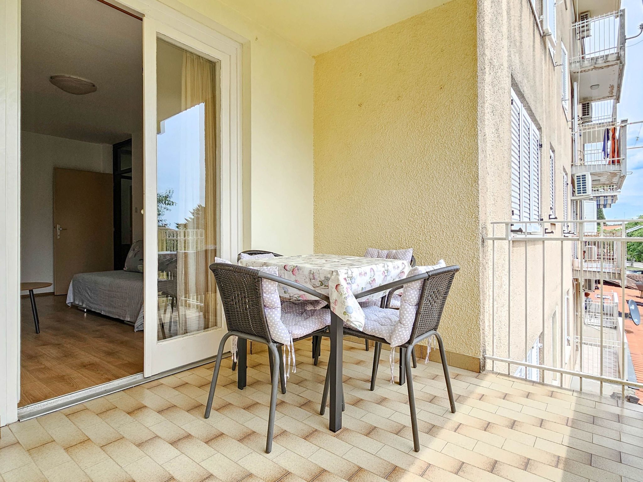 Photo of "Olga" mit Balkon