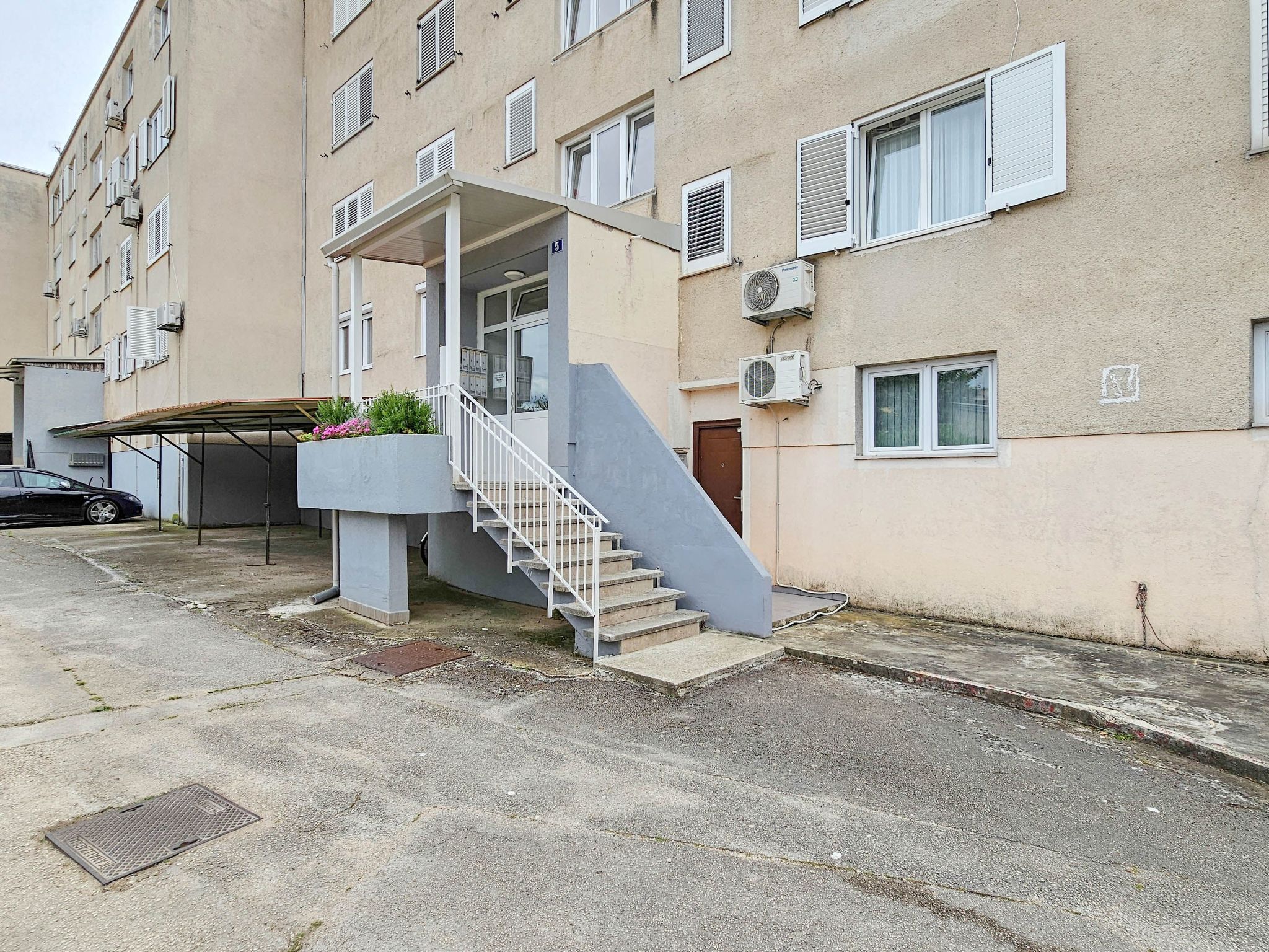 Photo of "Olga" mit Balkon